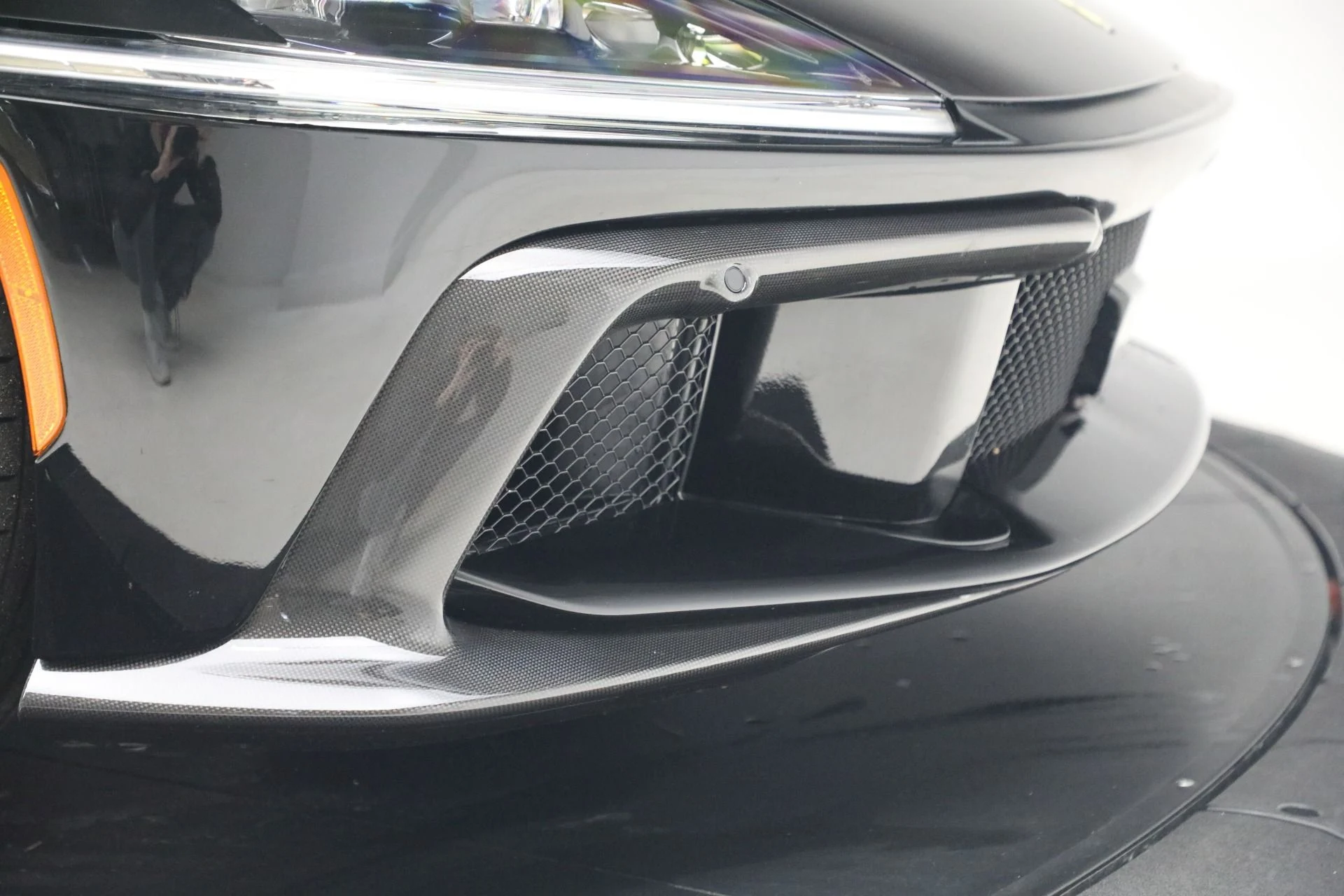 mph026_2532567475_Used_2025_Ferrari_12_Cilindri_1771948587_d7a3689dde