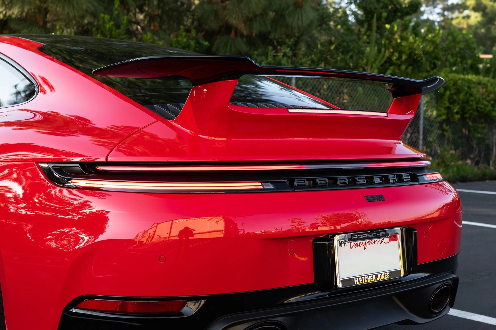 mph026_2535136883_Used_2025_Porsche_911_Carrera_1777913739_a741235680