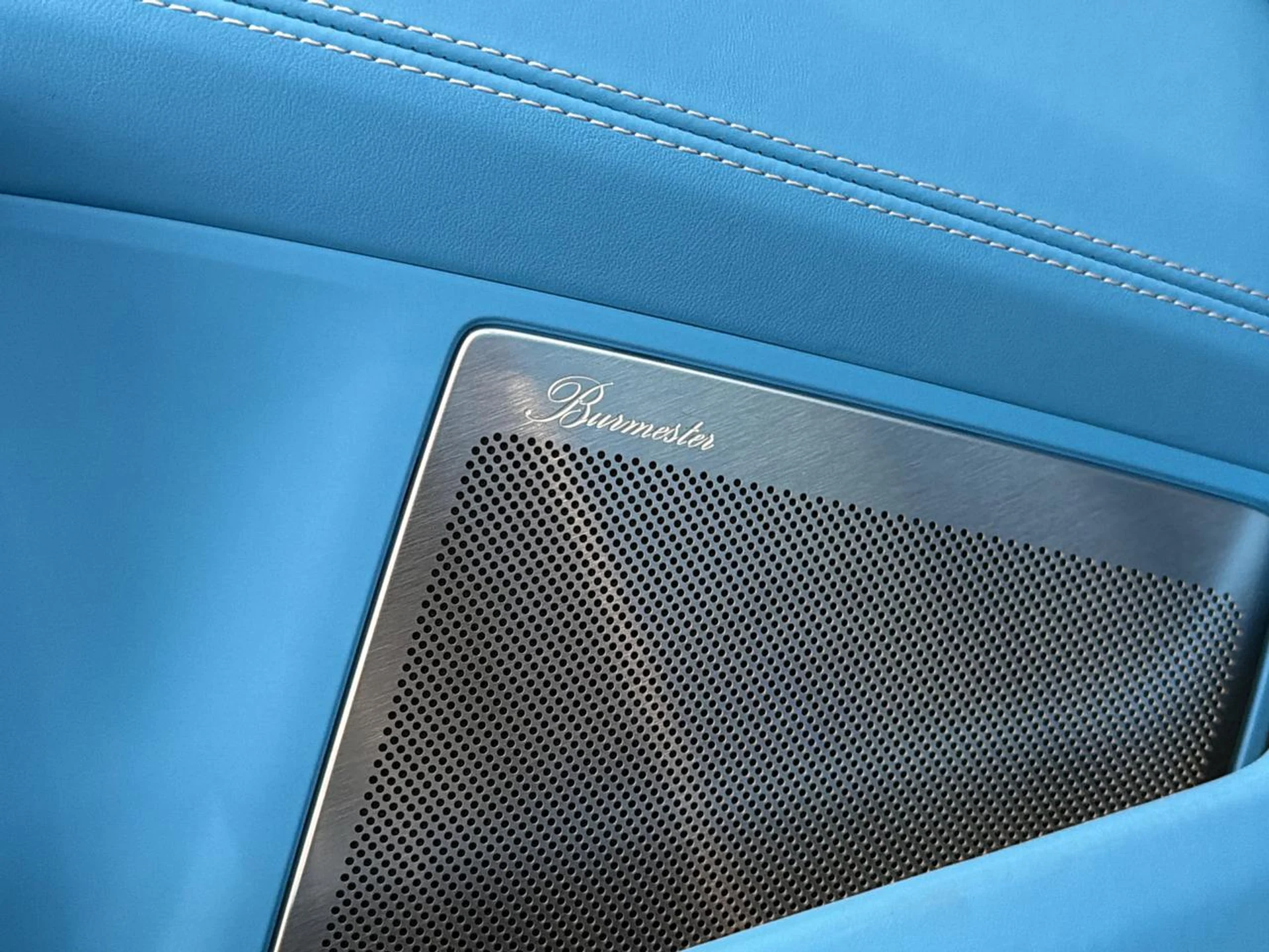 mph026_254008423_93b6b2ed2c5141fdddabda8c20db9e86_16f1e96625