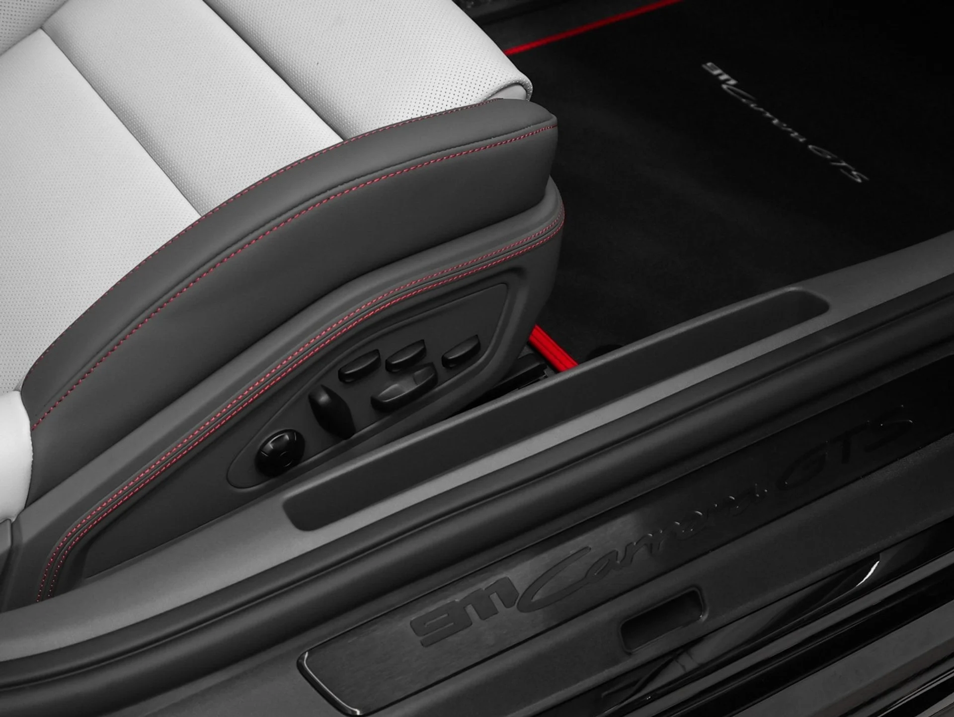 mph026_2543932937_27_8042ff779d