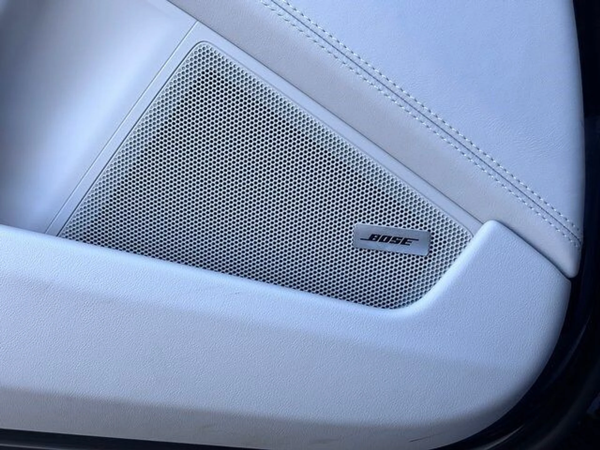 mph026_2551619840_ded46030ada7ee2b0e68564a55997f48x_b51600033b