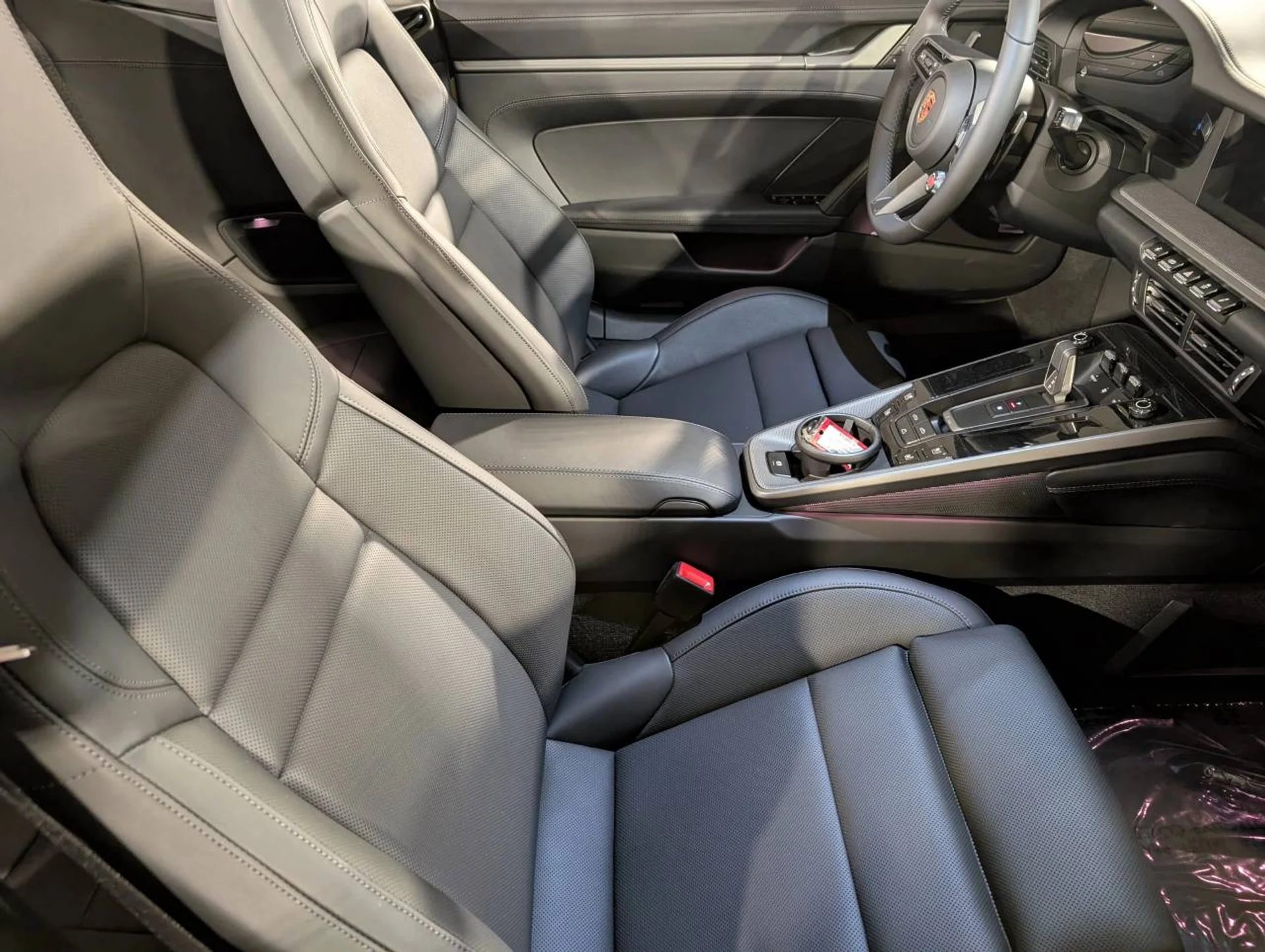 mph026_255367872_dda68547dee41fdc378db98ccedaab2ex_5b1d664425