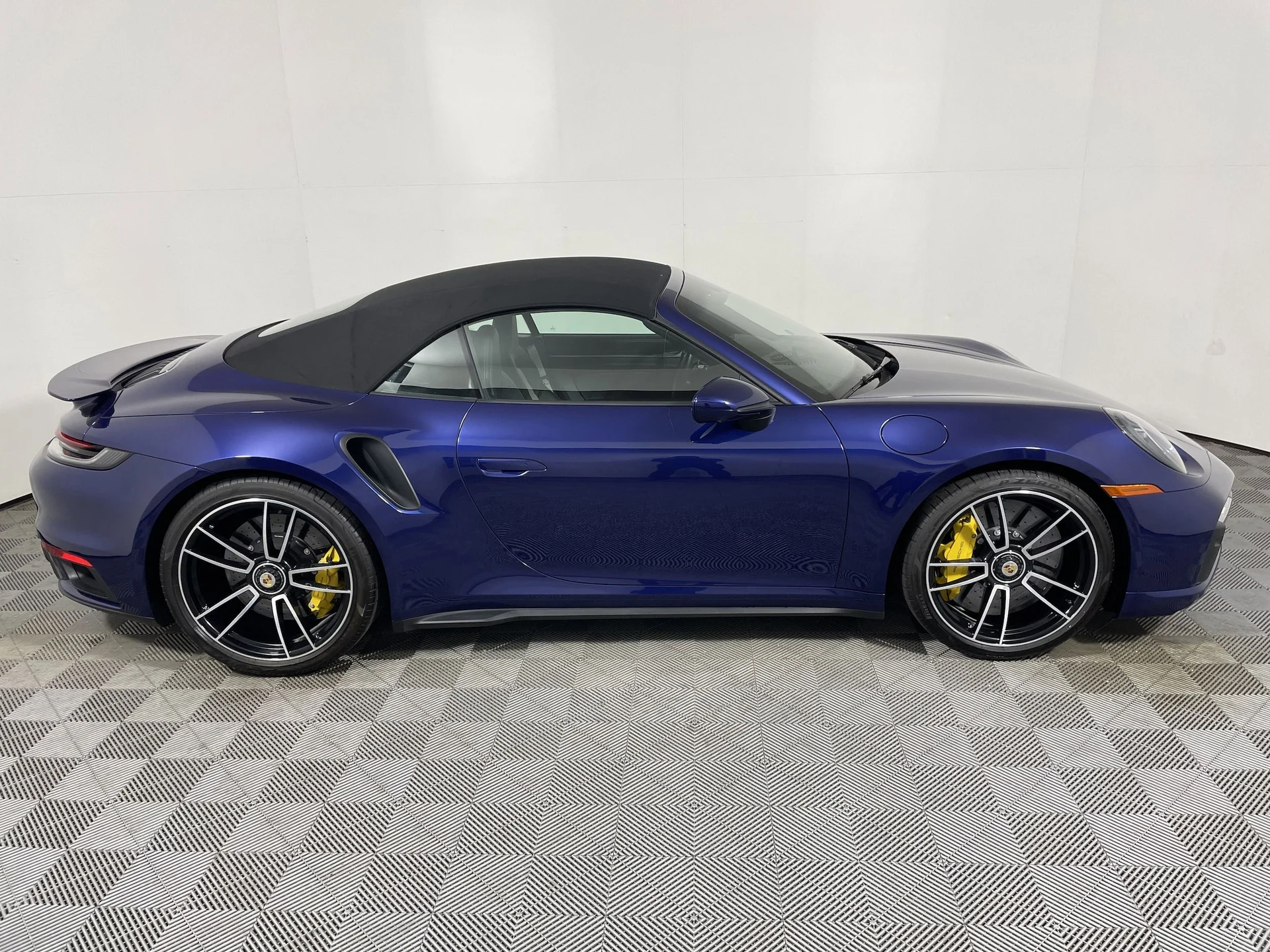 mph026_2557474998_b0309d5a7601266f97785b4e0f1c6603x_c7cfe54d3f