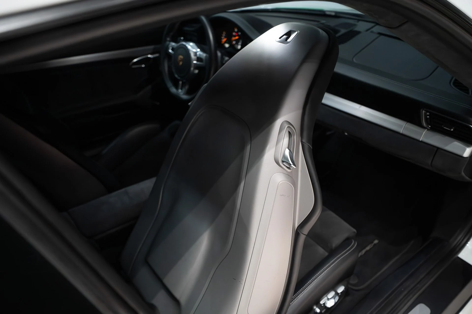 mph026_2559041746_13450_p27_l_2912fe2aa7