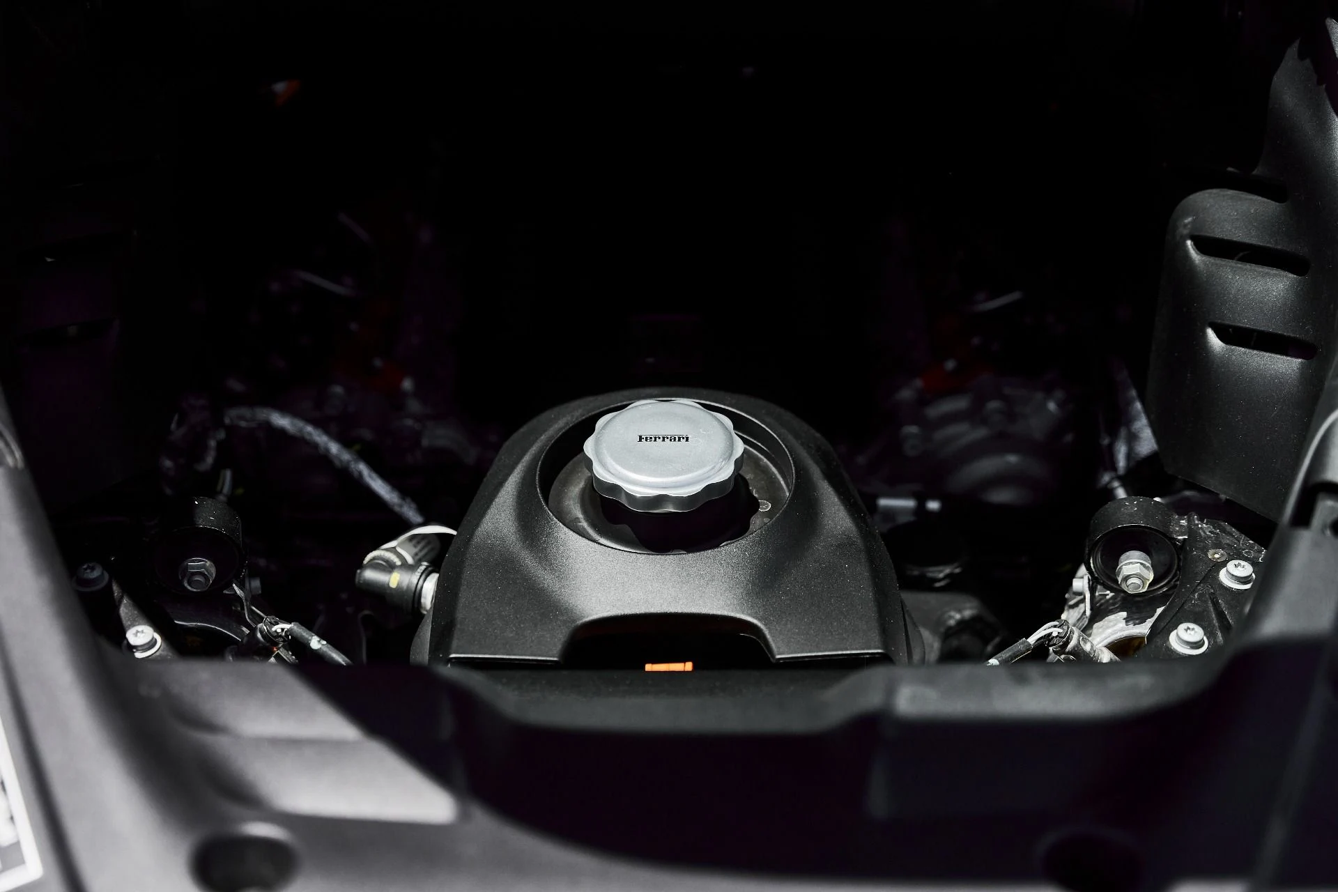 mph026_256074719_Used_2023_Ferrari_SF_90_Spider_Base_1781118591_b14c14851b