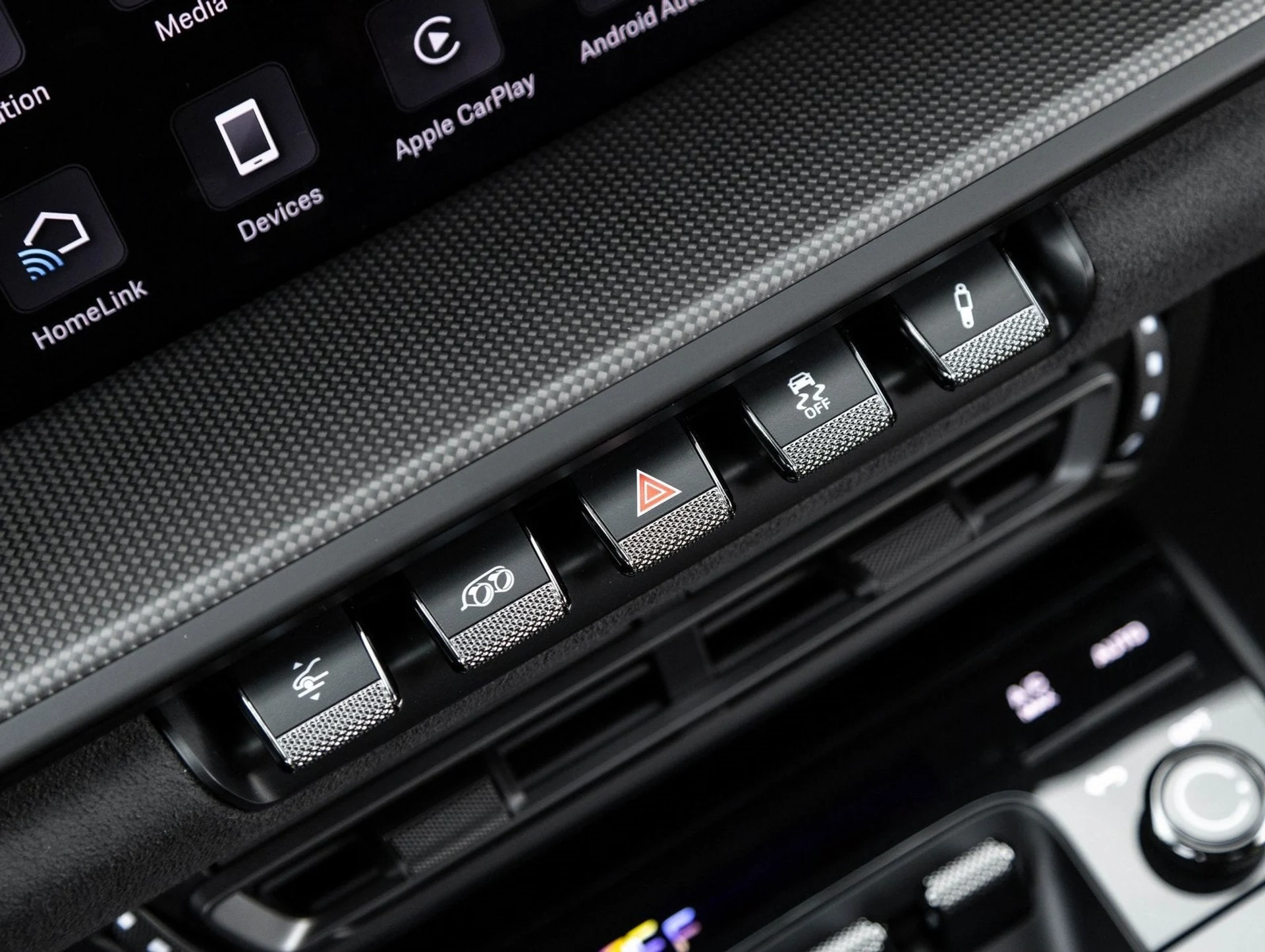 mph026_2561087329_27_b04c255e3f