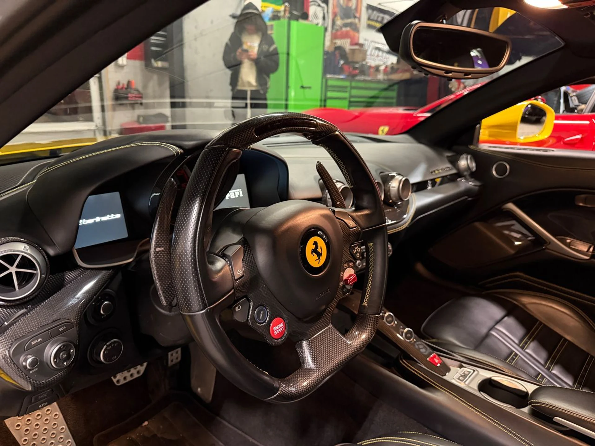 mph026_2561815351_639056539855902062_6cb3b6cb19