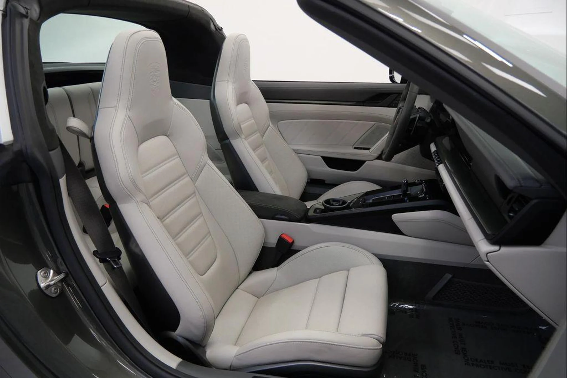 mph026_256217117_I_z_V_s_LWN_7x8o_UWE_9_K_8ld0_Hvf_U_0e63314b21