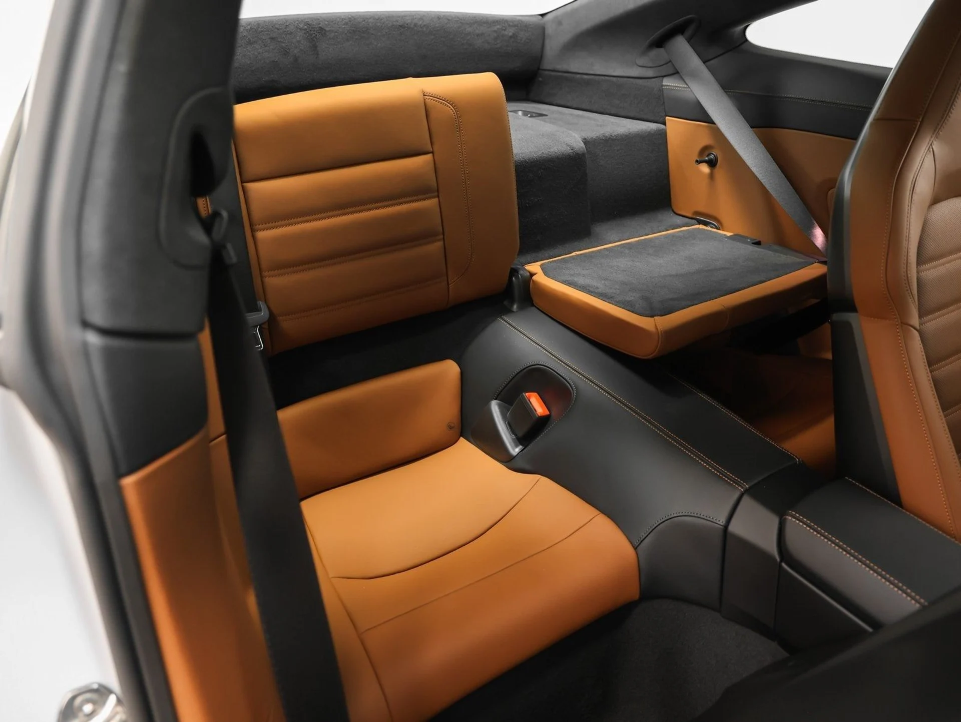 mph026_2562741392_27_bebd5fe65e