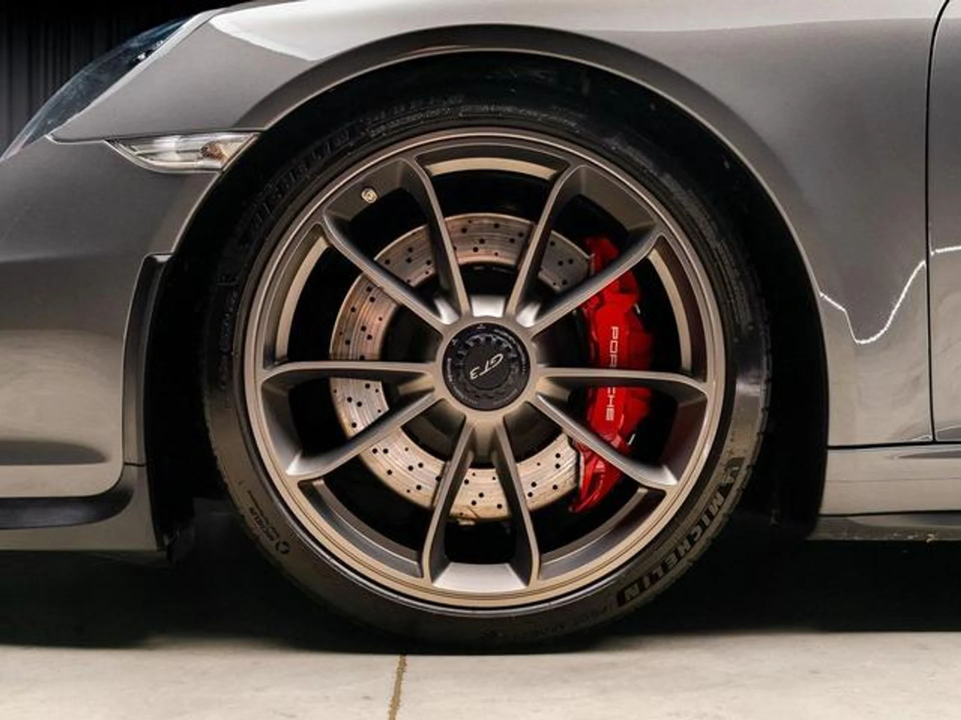 mph026_2562959718_Hz_ZFT_0_R_3_Zs_A_Lhfa_V_Vn_ya_U_Xv_U_c965f8f91f