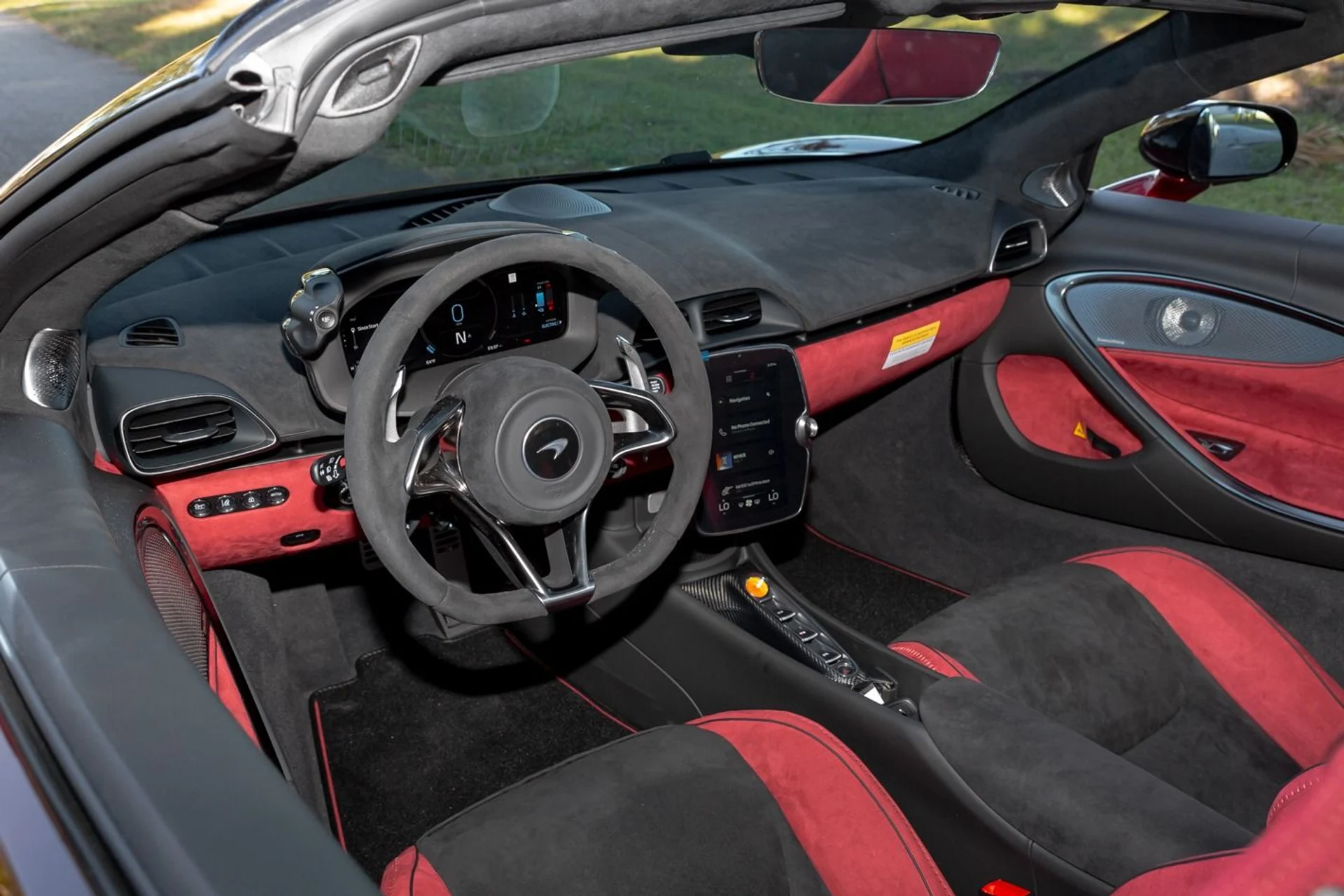 mph026_2563327006_New_2025_Mc_Laren_Artura_Spider_Performance_3a7927a753