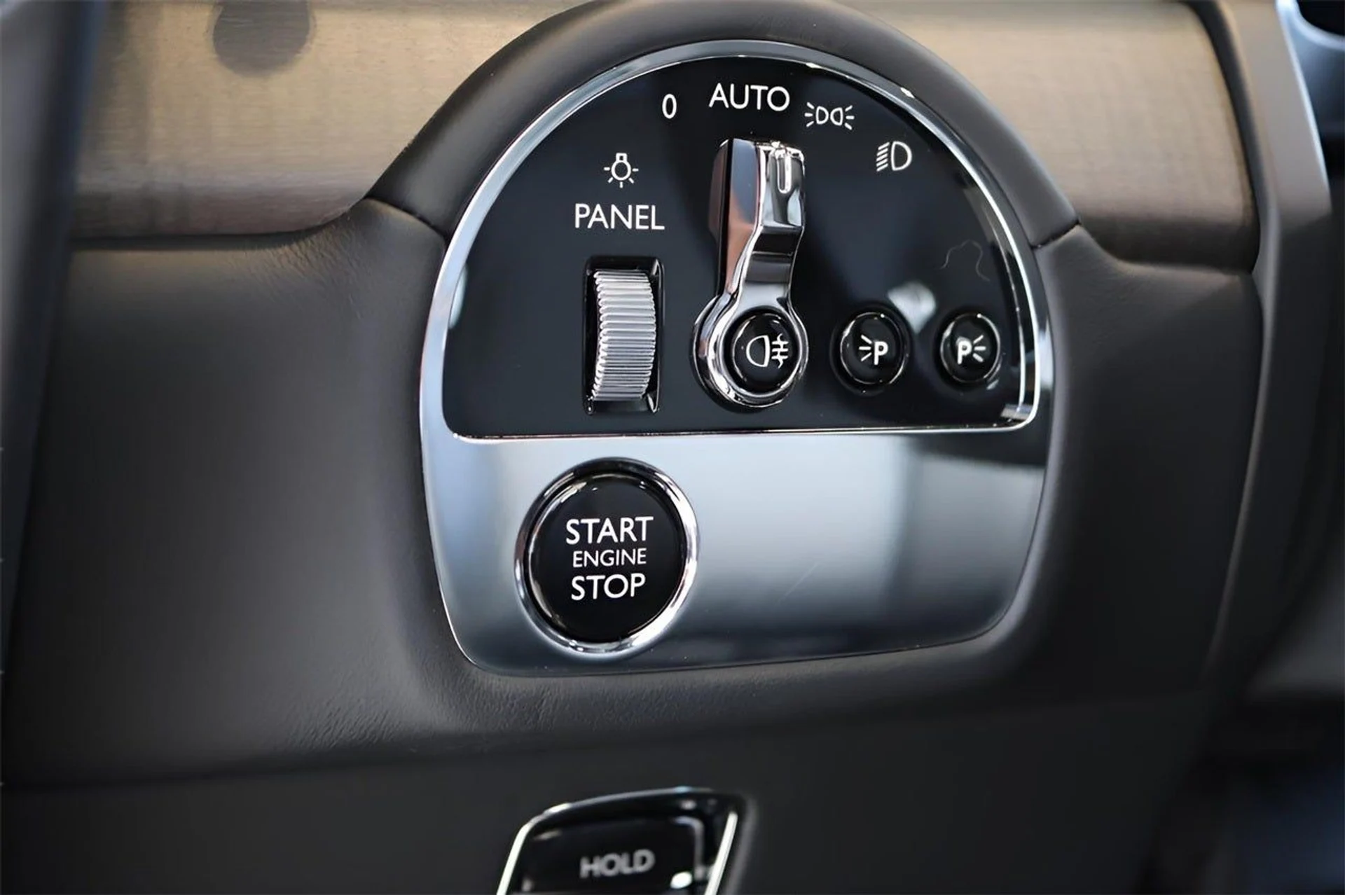 mph026_2575071440_27_0079b31a4b