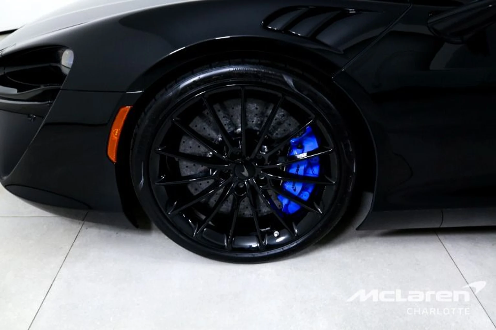mph026_2579845592_Used_2025_Mc_Laren_Artura_Spider_Tech_Lux_604b86c73b