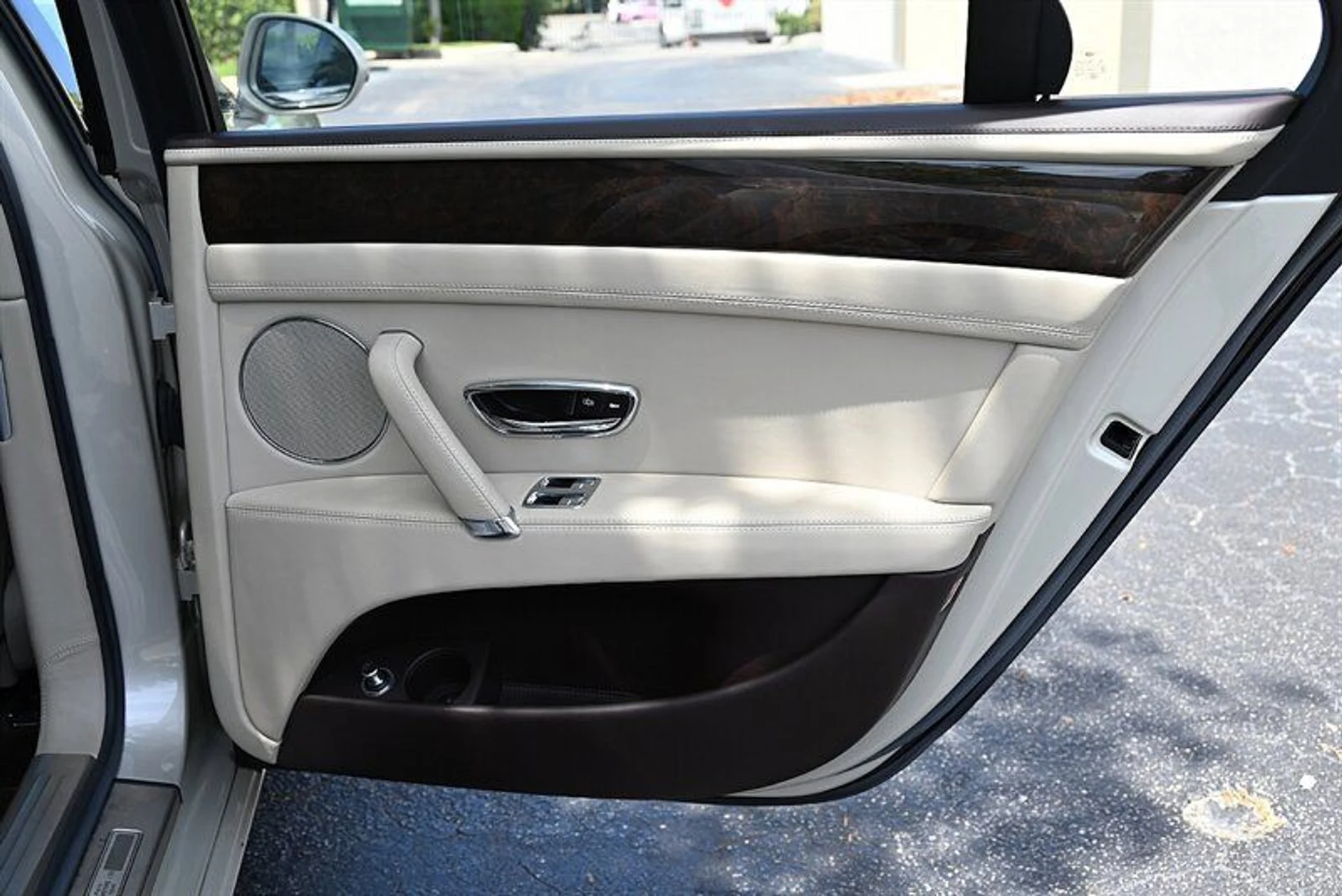 mph026_2588972670_b4a548d6ee_800_efd5c7dc38