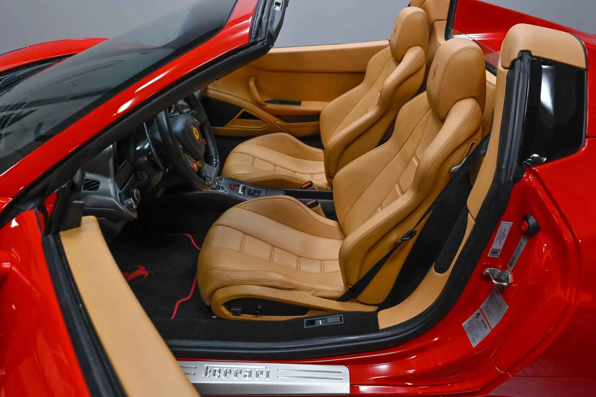 mph026_259105481_Used_2013_Ferrari_458_Spider_1788115023_e1958d84b7