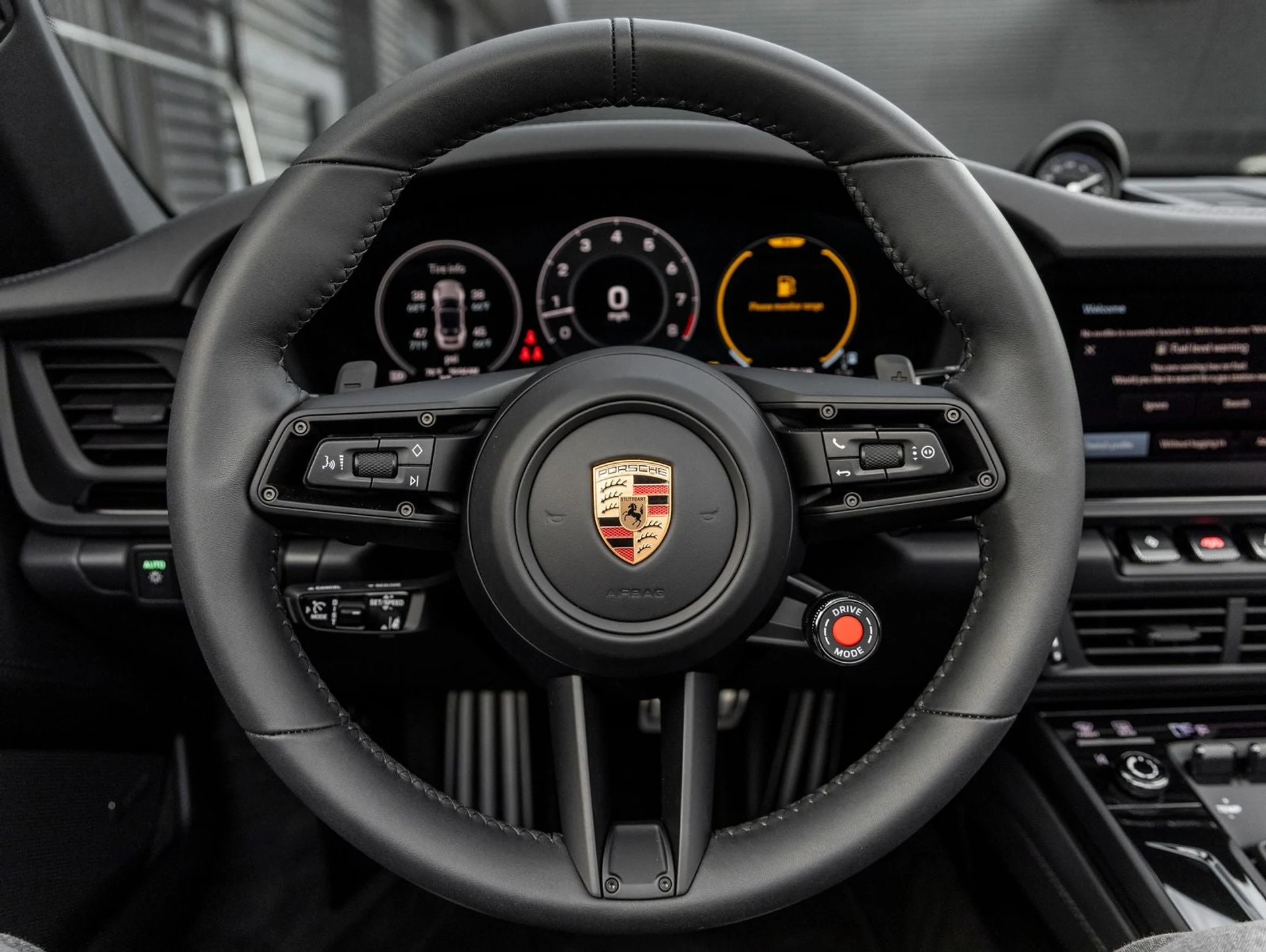 mph026_2592056300_27_8c19eebe2f