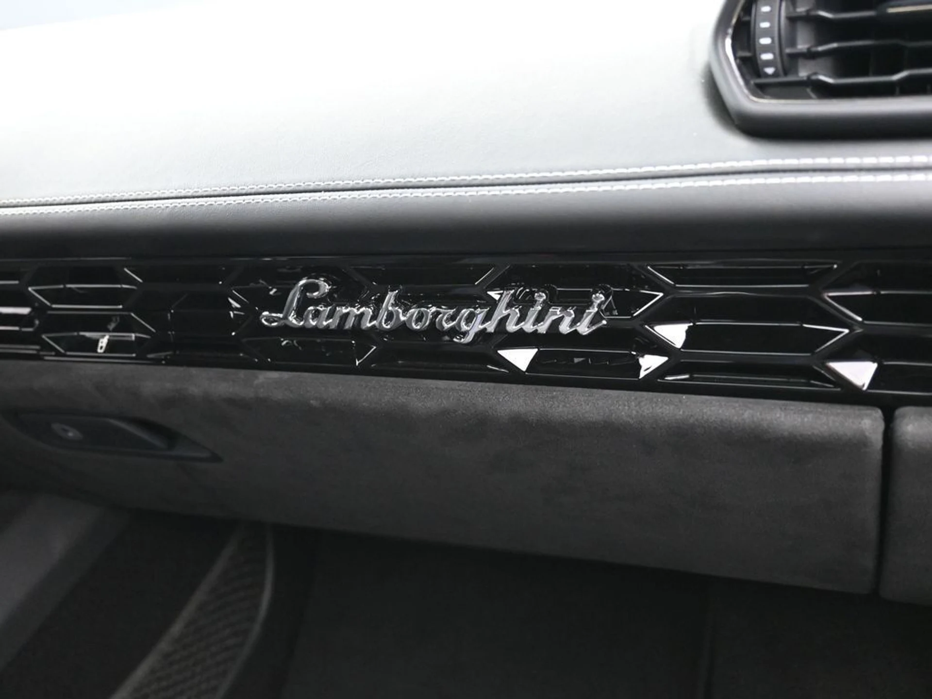 mph026_259936251_94a3e26c83f82787312440b248e5b225_e71cb117ab