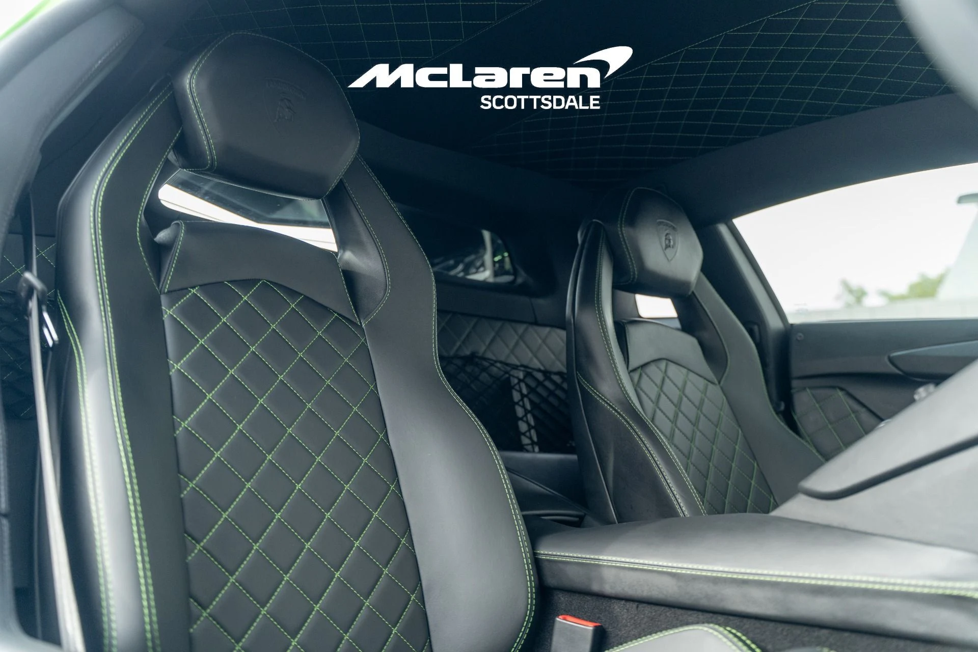 mph026_2603759848_Used_2018_LAMBORGHINI_AVENTADOR_LP_740_4_S_1764040223_b8dccc2e5e