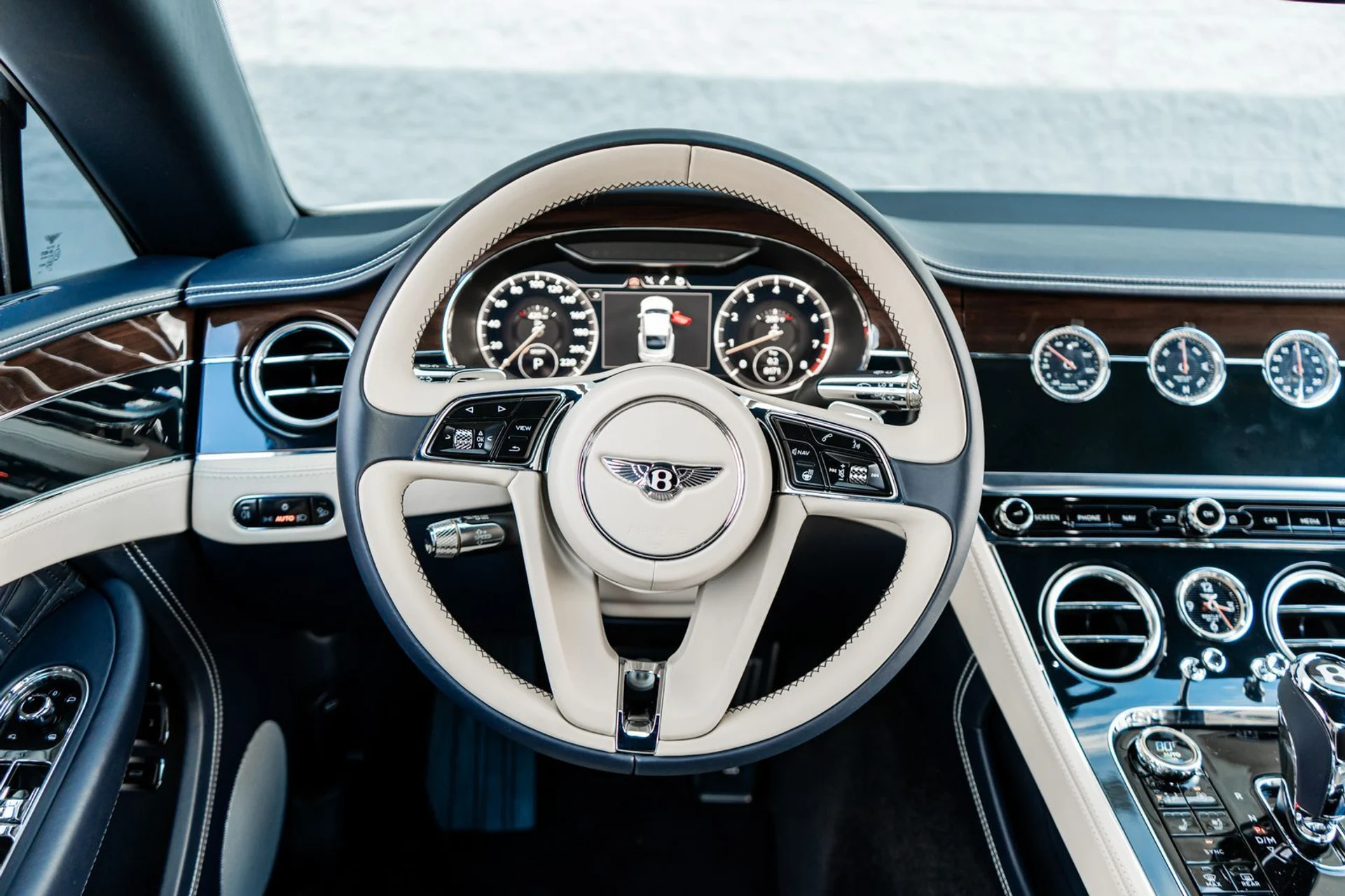 mph026_2607708035_7293656b_7743_460c_9950_f3d938e50a6f_ee460aa265