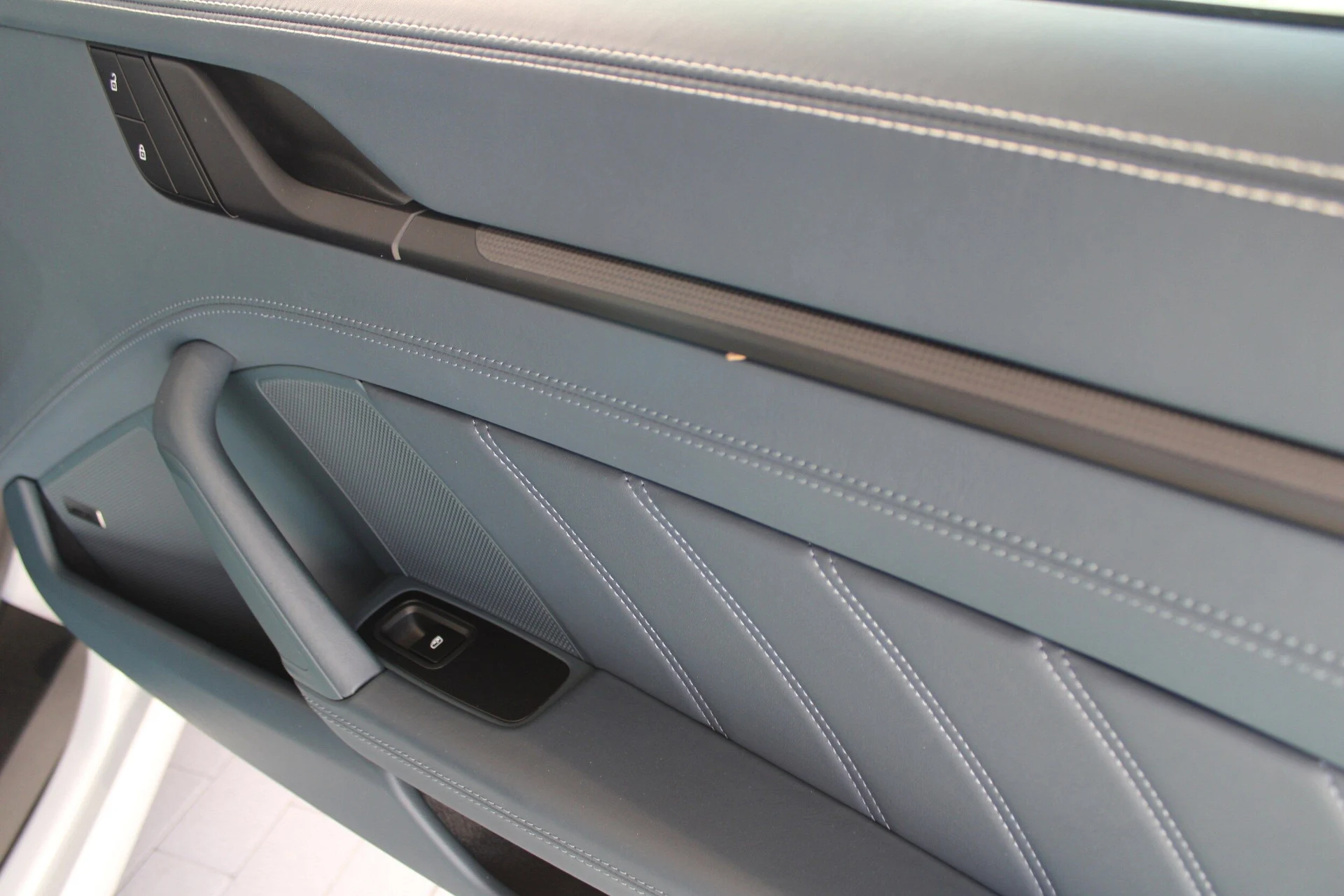 mph026_2608439611_bd4f34ff2ef2ee5e28897e9b80662e6bx_ab05115da1