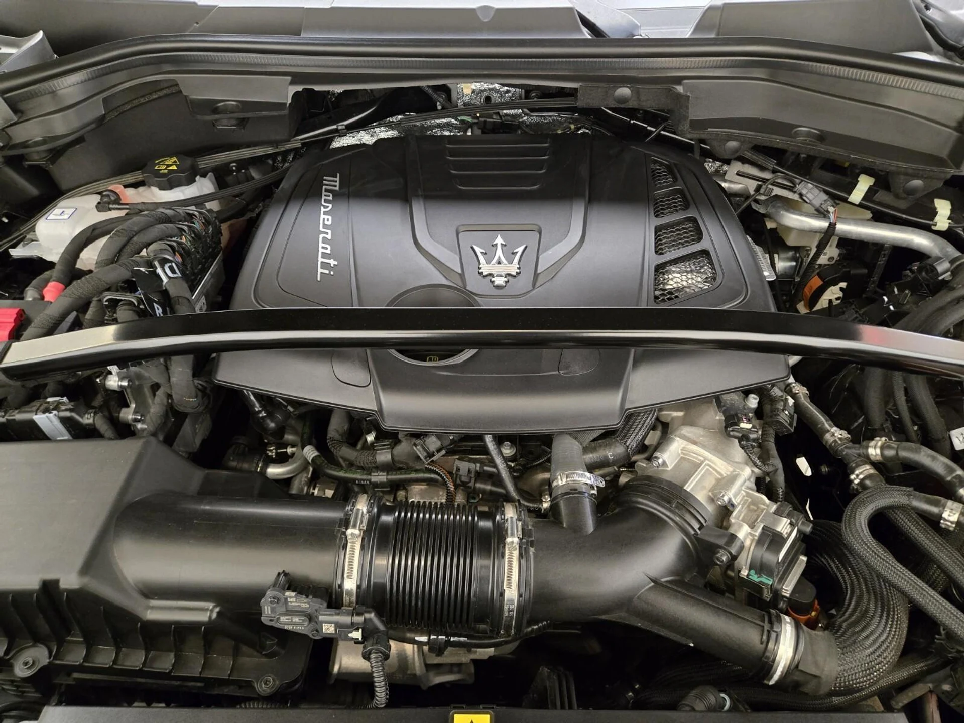 mph026_2618765106_Used_2024_Maserati_Grecale_GT_1753163821_615244ab19