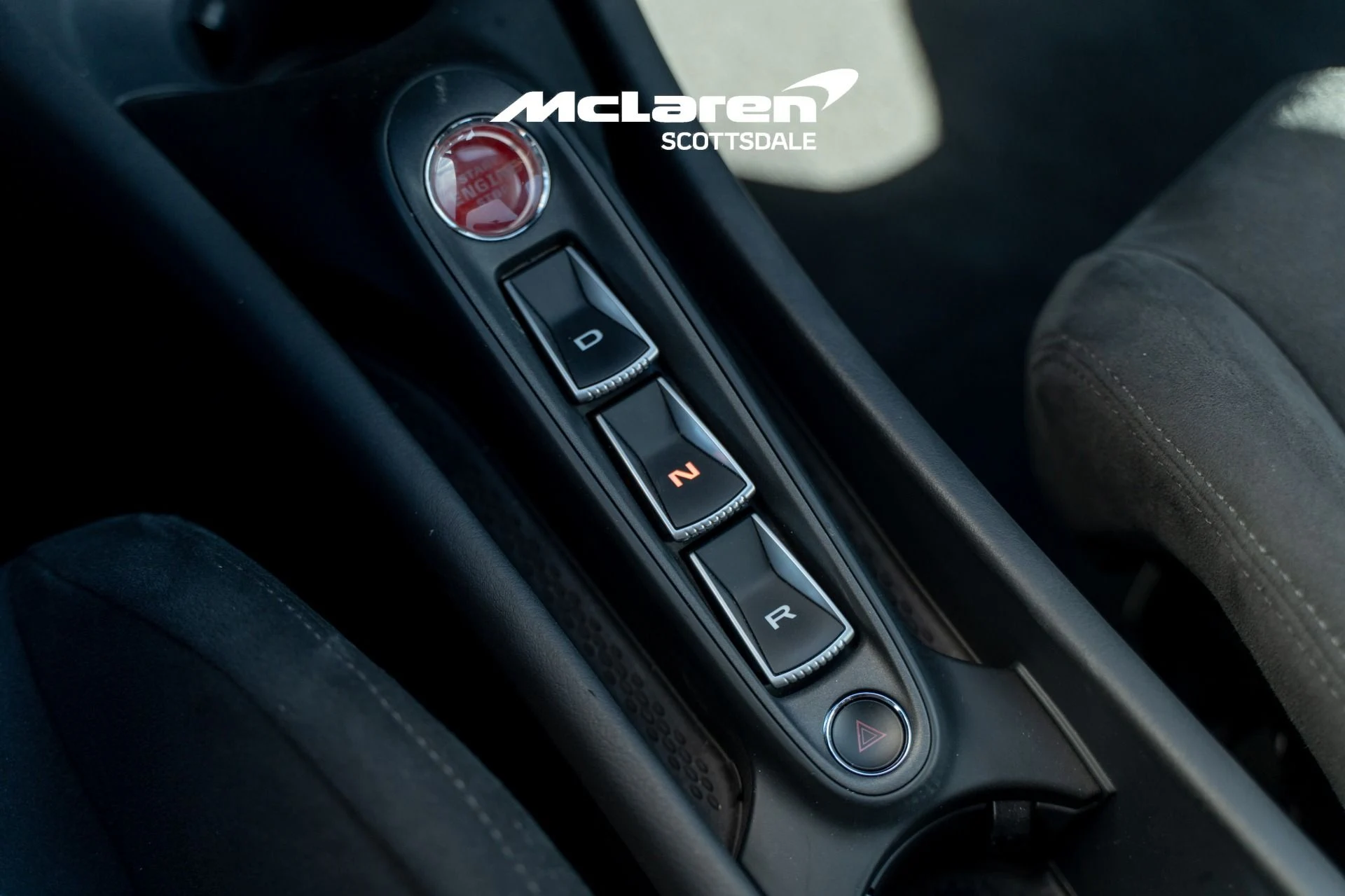 mph026_2620800528_Used_2024_MCLAREN_ARTURA_1769657486_c3d8fa9693