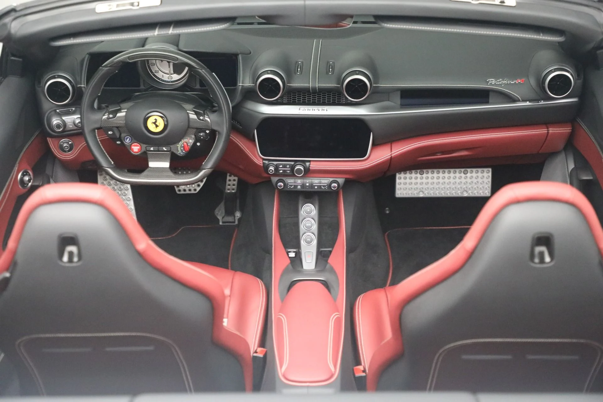 mph026_2638431784_Used_2022_Ferrari_Portofino_M_1761750007_8087385e45