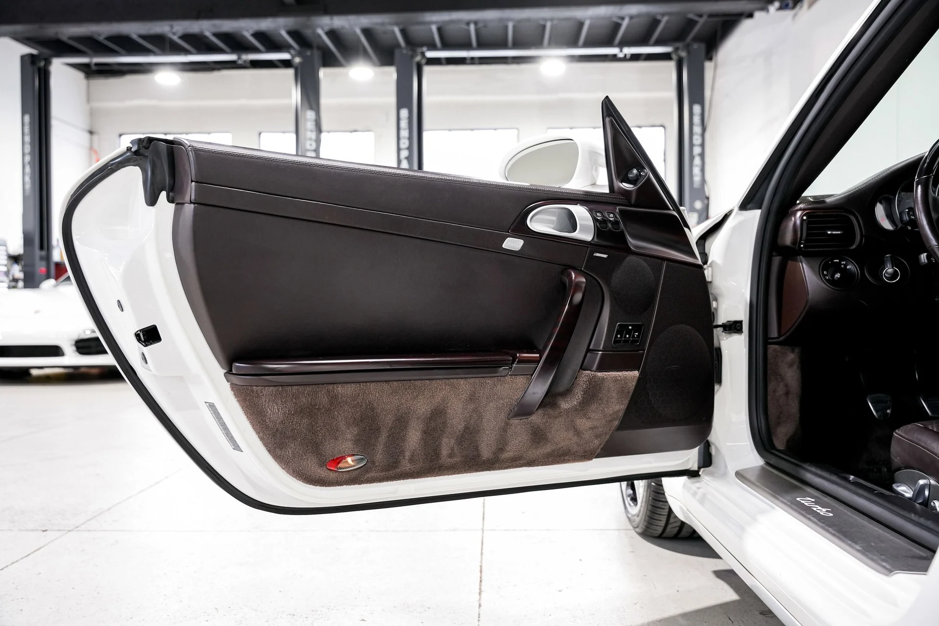 mph026_2639304375_de198b14be141b447b44a814d3109b6ax_3102e6e539