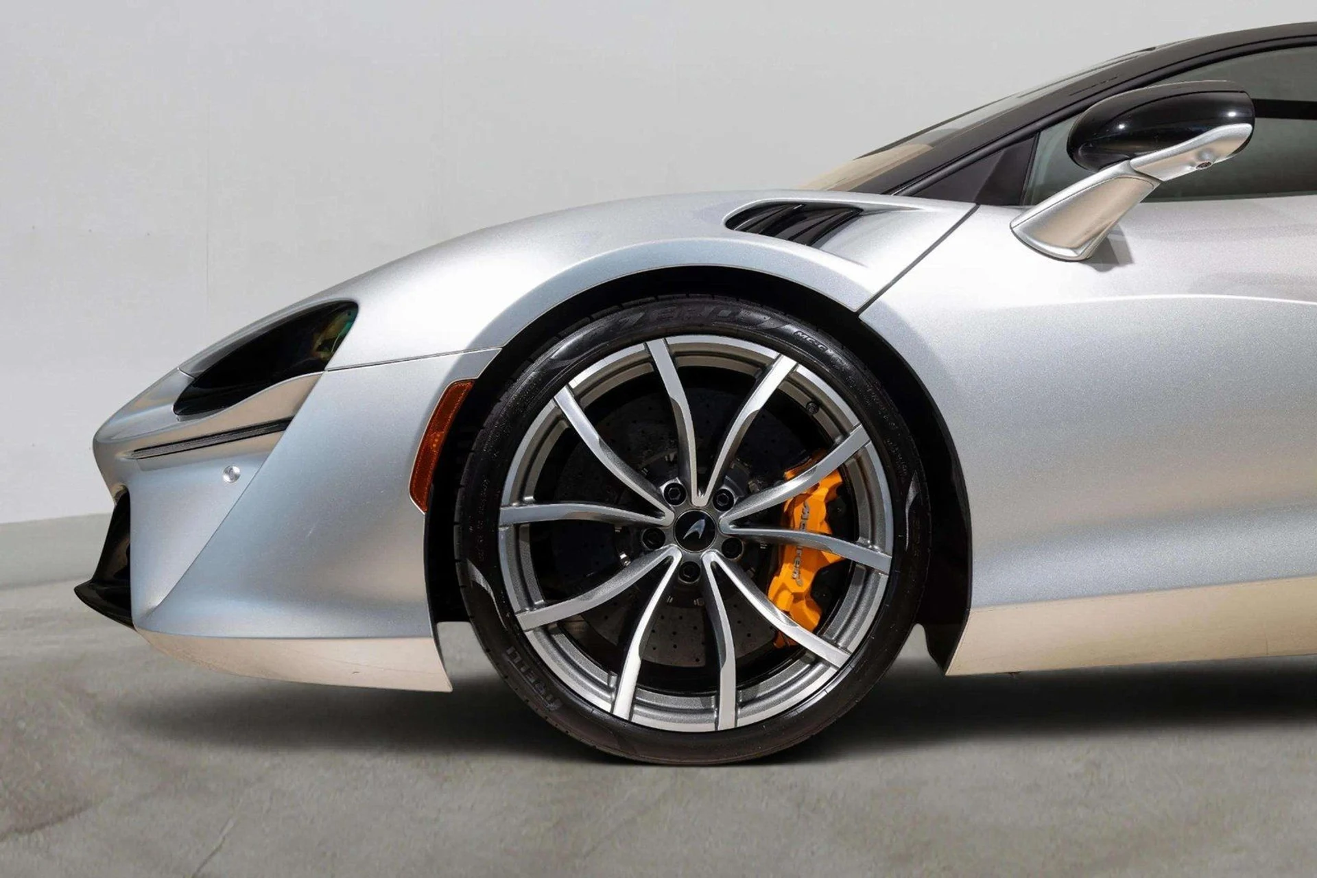 mph026_2650551506_image_27_8a98bffc2f