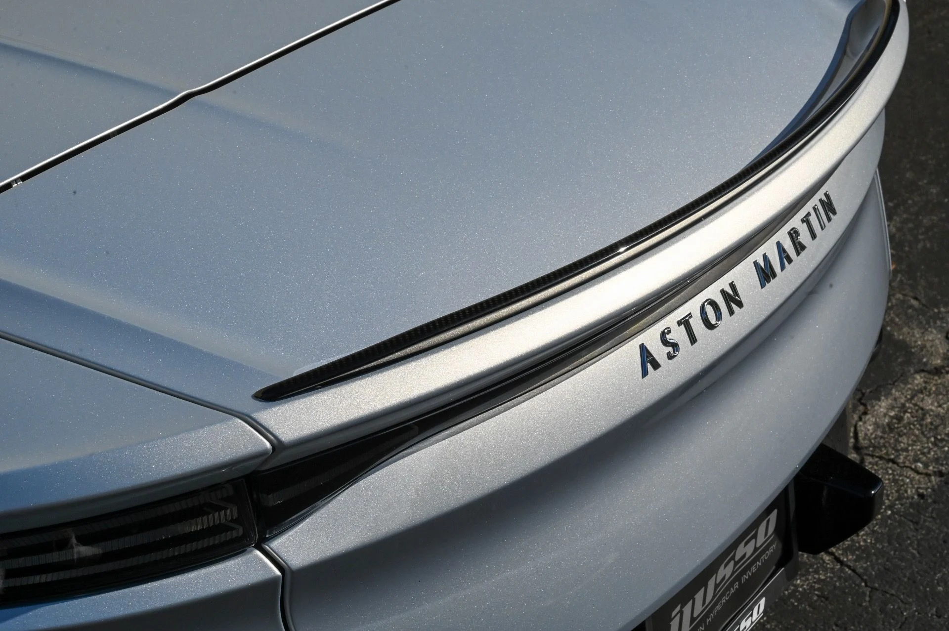 mph026_265252452_Used_2020_Aston_Martin_DBS_Superleggera_1708981970_162f1f8cdf