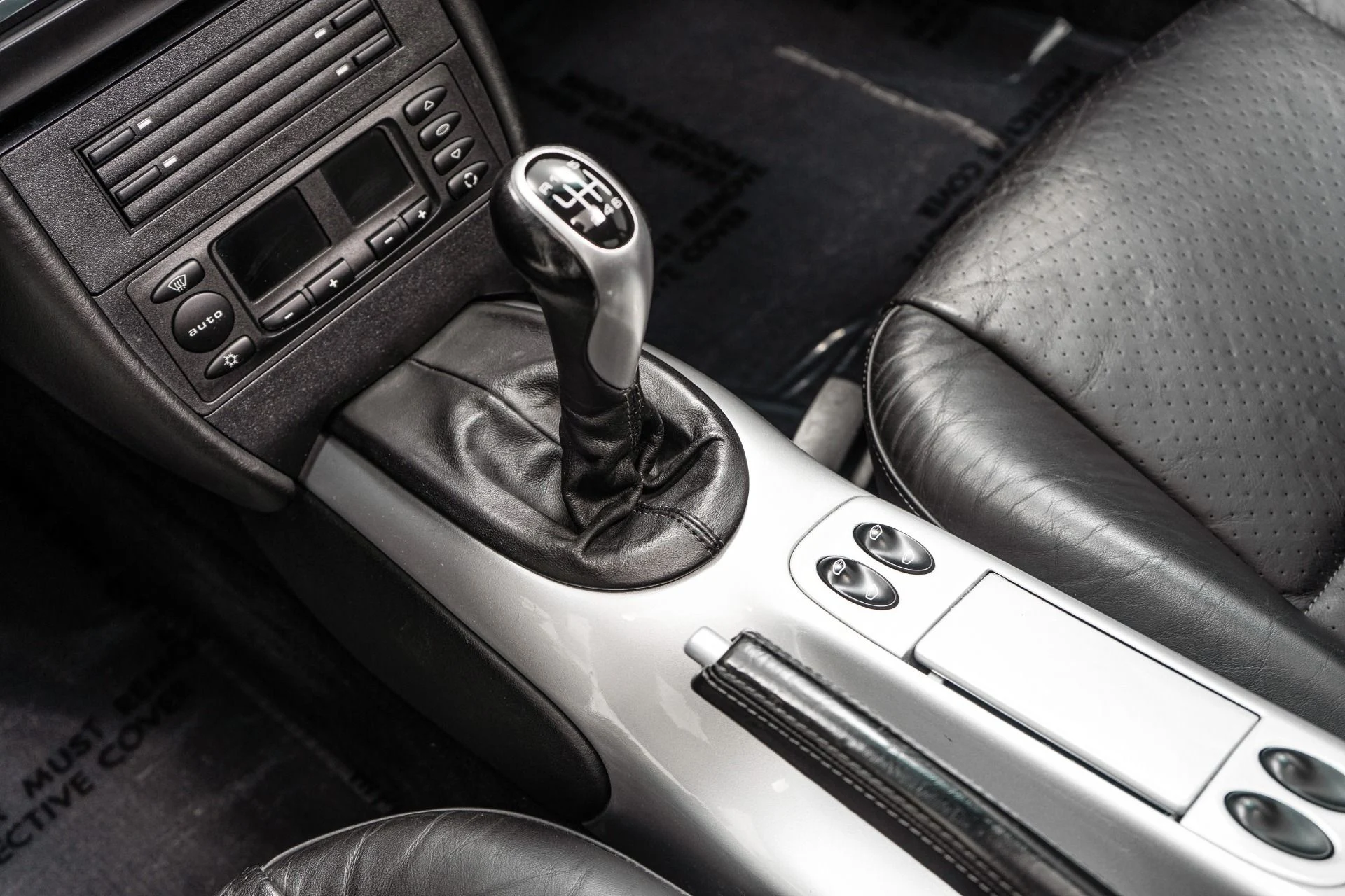 mph026_2654823684_Used_2004_Porsche_911_Turbo_1756500843_41d127a5c6