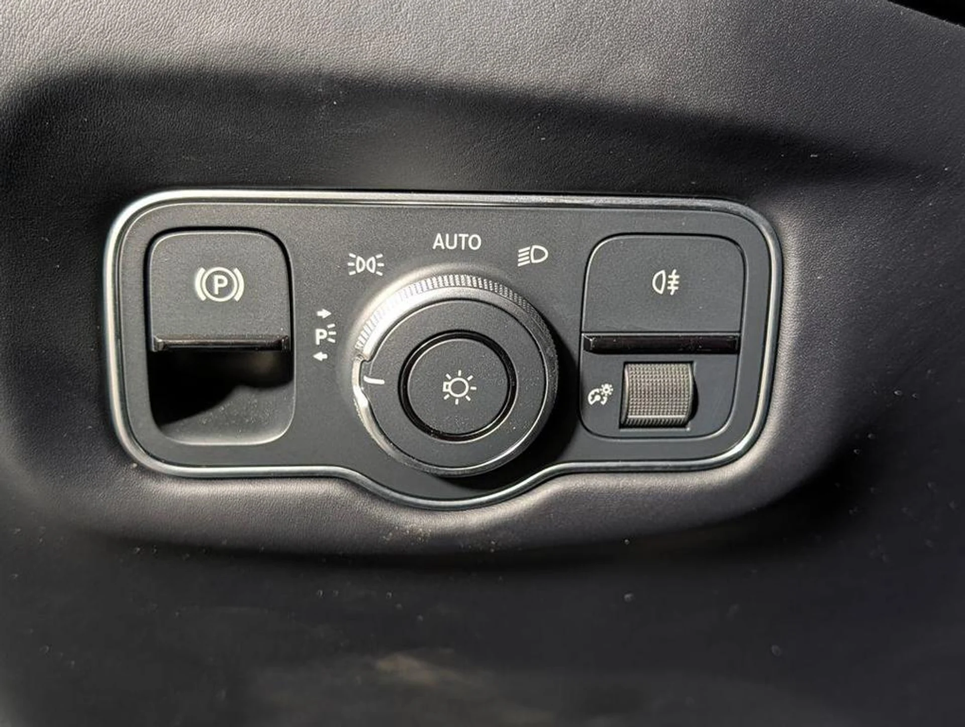 mph026_2667833522_Ao_RF_Erm_Cf4y_CG_Mv_Gq4_Ghz_Wfn_LWM_7793996bf0