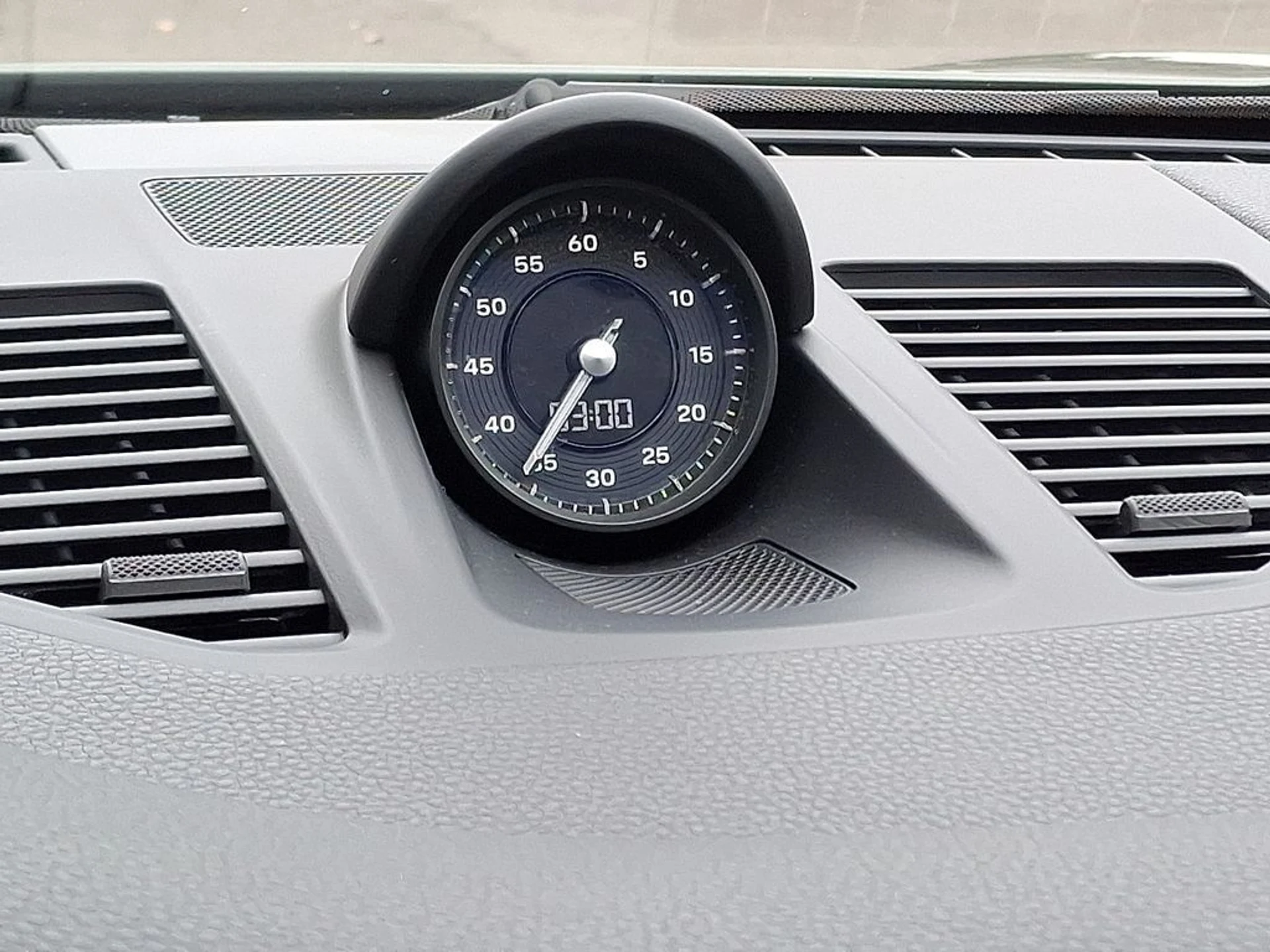 mph026_268599985_99a332460fa7ffde5681ee421ec0fdb8x_4fde192de9