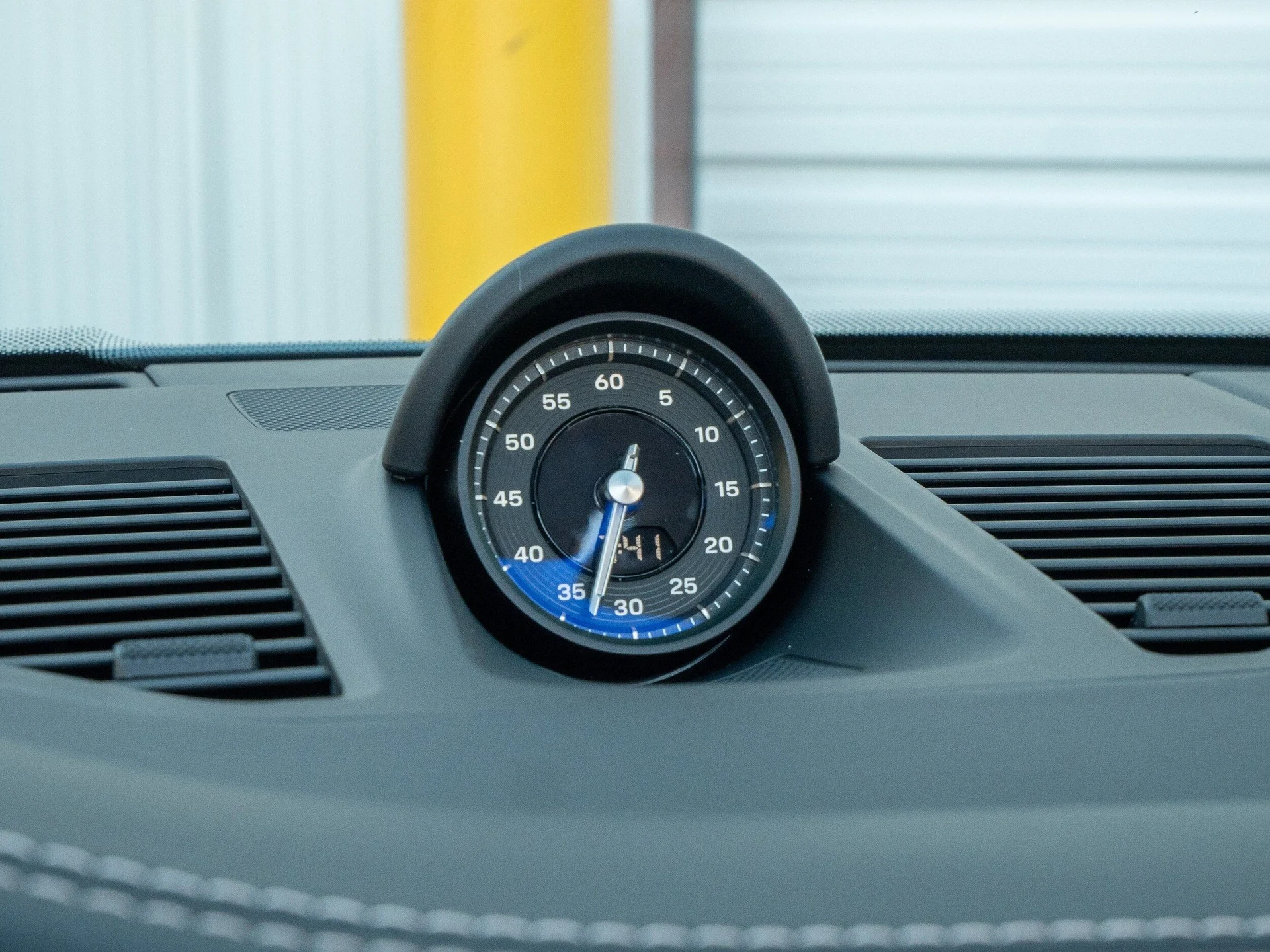 mph026_2687983213_d20728a2838bf837edbc00d2bf53415bx_234e3d2088