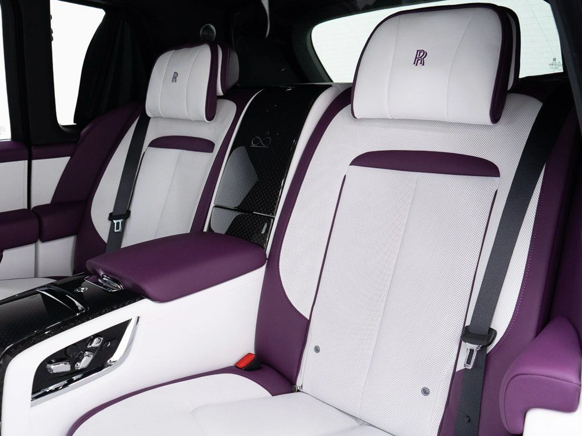 mph026_2690555285_aff2e425767a346ba90995c047add4d4_2e25ddedc7