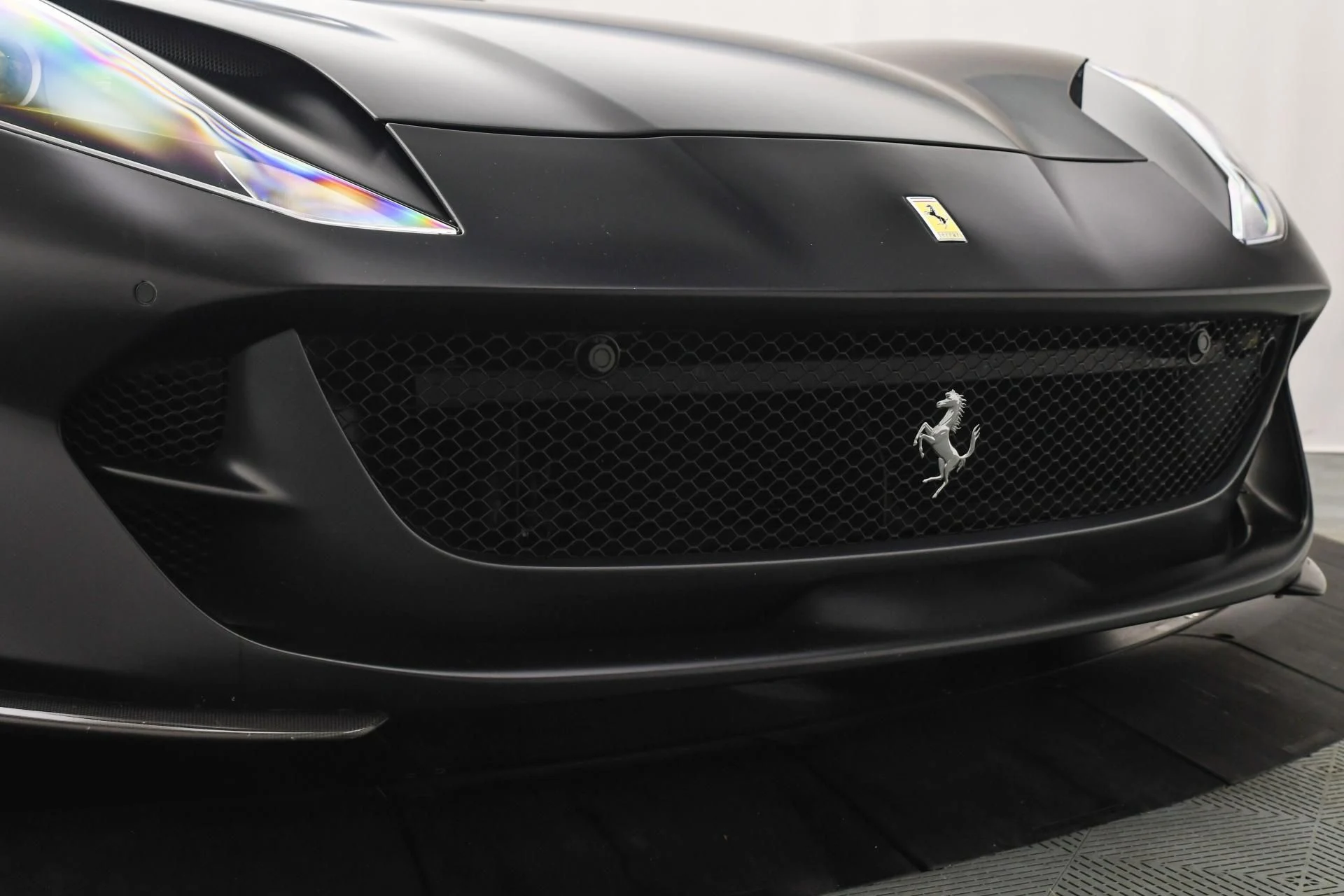 mph026_2700601196_Used_2023_Ferrari_812_GTS_1750234686_4c8eb1b3c2