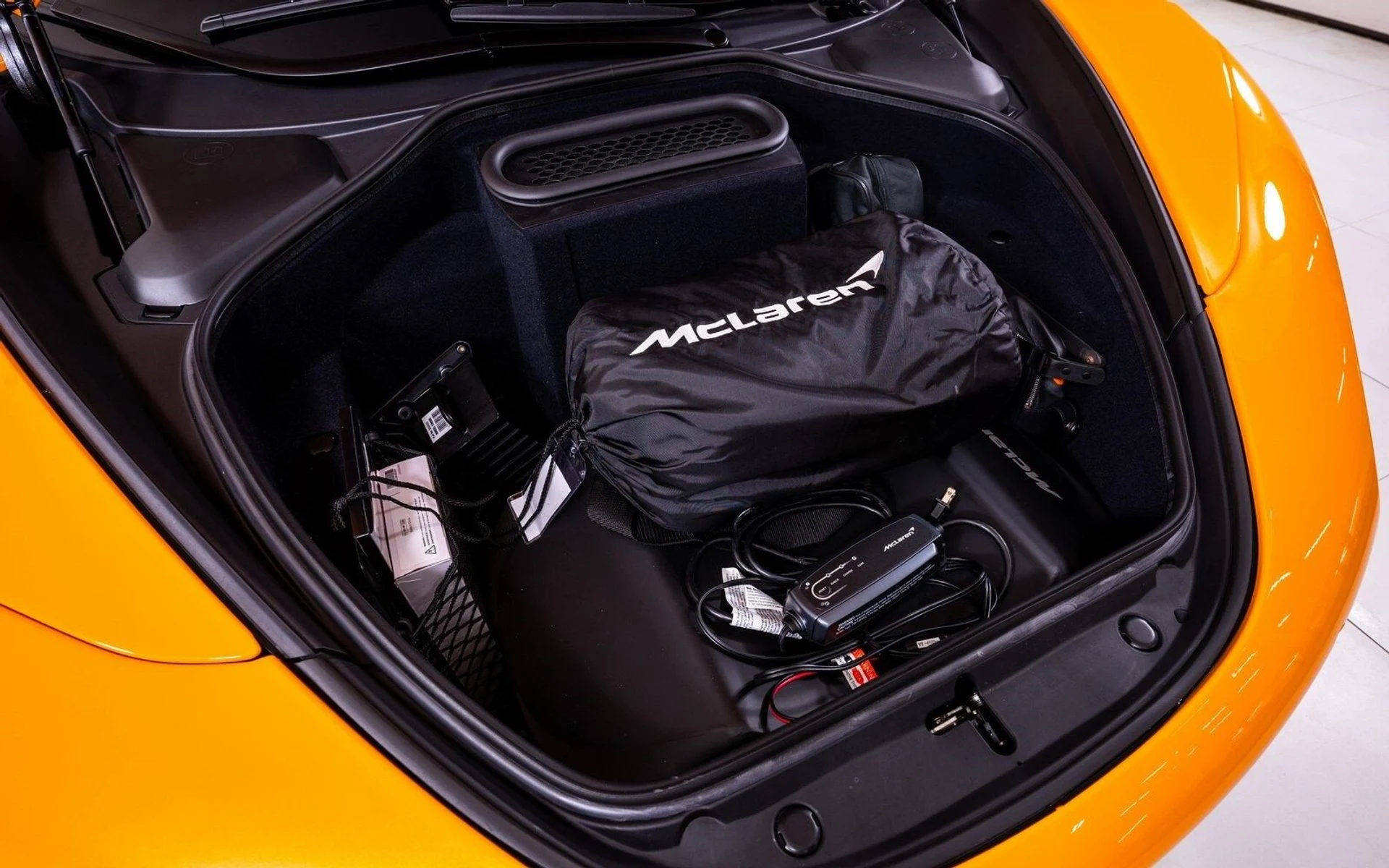 mph026_2700902626_d767d114f80a3c9b74b8268eddad327ax_95b011c776