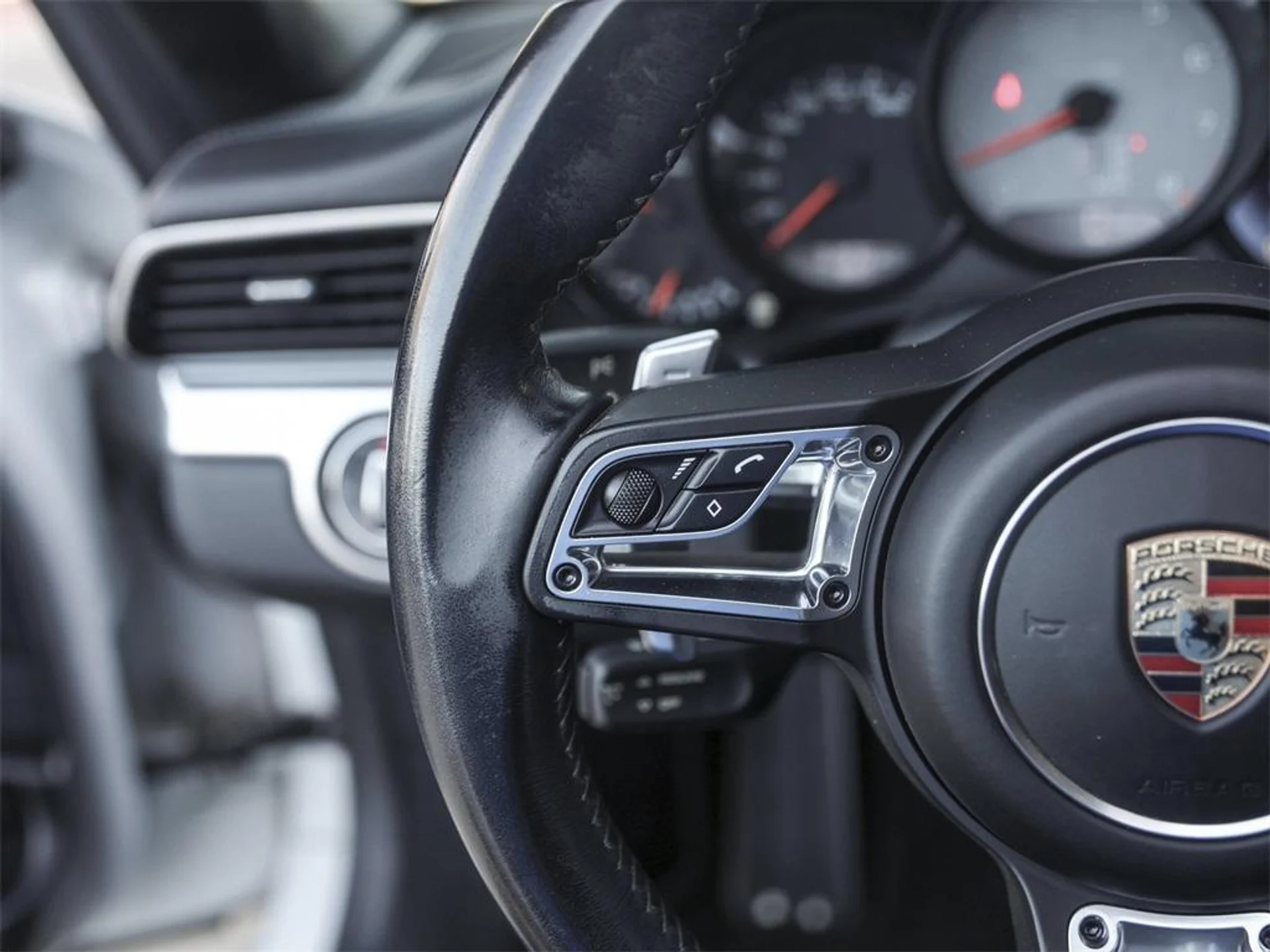 mph026_2702917597_Db_K_Mg2_Ys8_IZR_Ge_M6p_Eh_K8_Ucf_V7_E_17861f5073