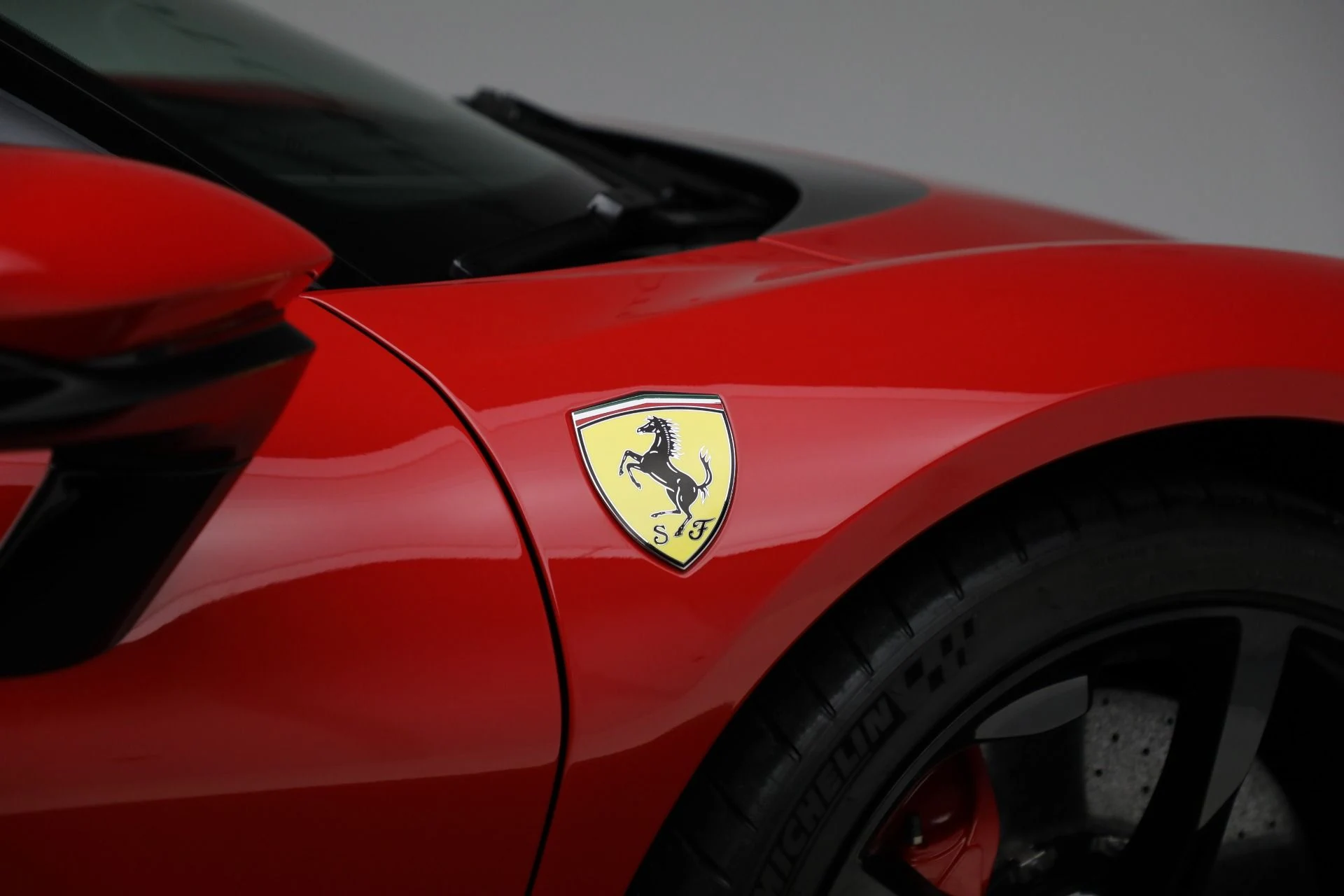 mph026_2705341440_Used_2021_Ferrari_SF_90_Stradale_104ca4eb5e