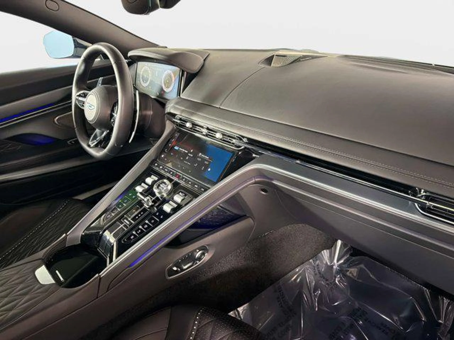 mph026_2708224610_fr_NEL_6_D6_NJ_Qi30_VPQFY_Kus_Fubg_771421764d