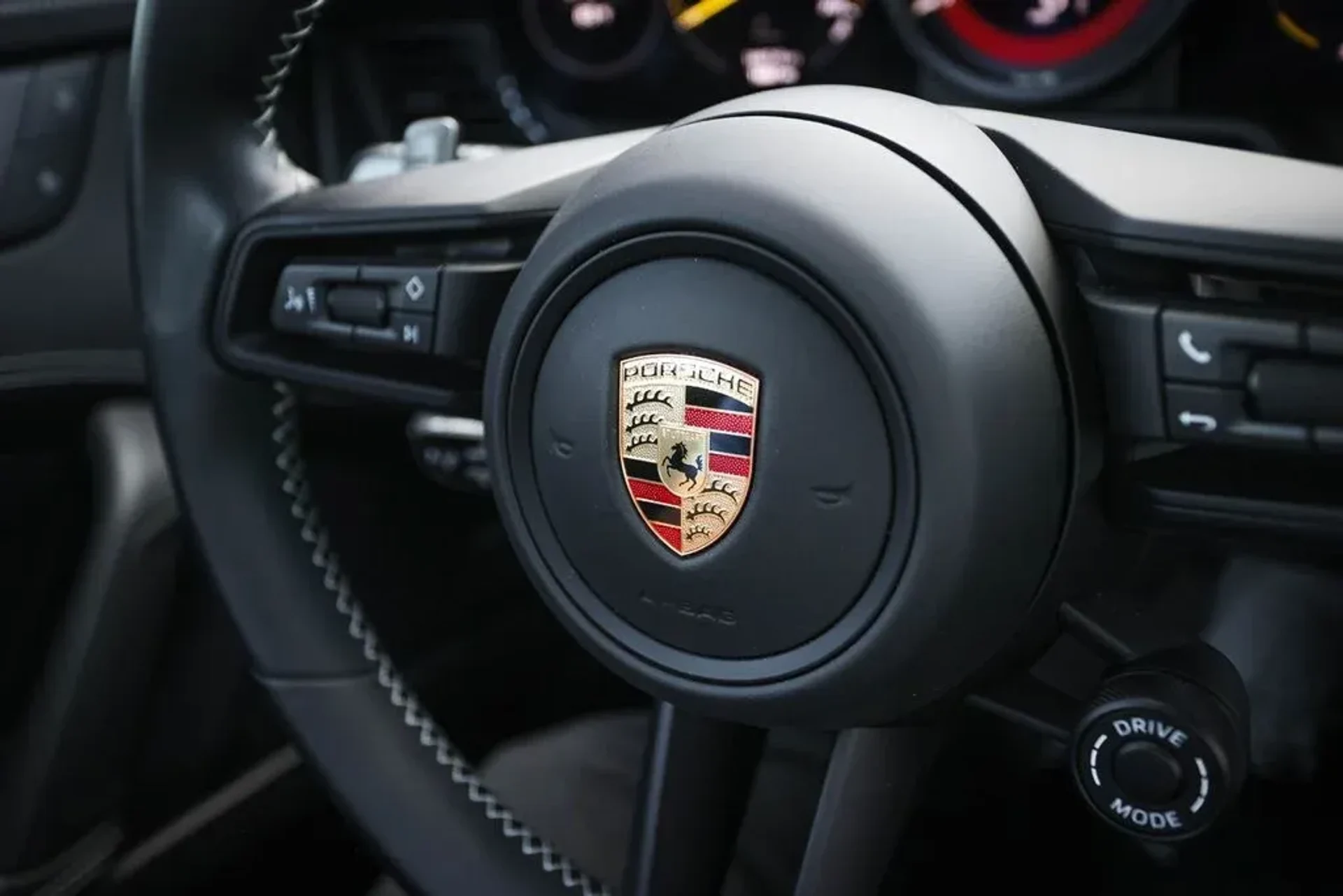 mph026_2724813483_c41bbe0158fdd639f4d371f84c1f7db3_7c19dbc267