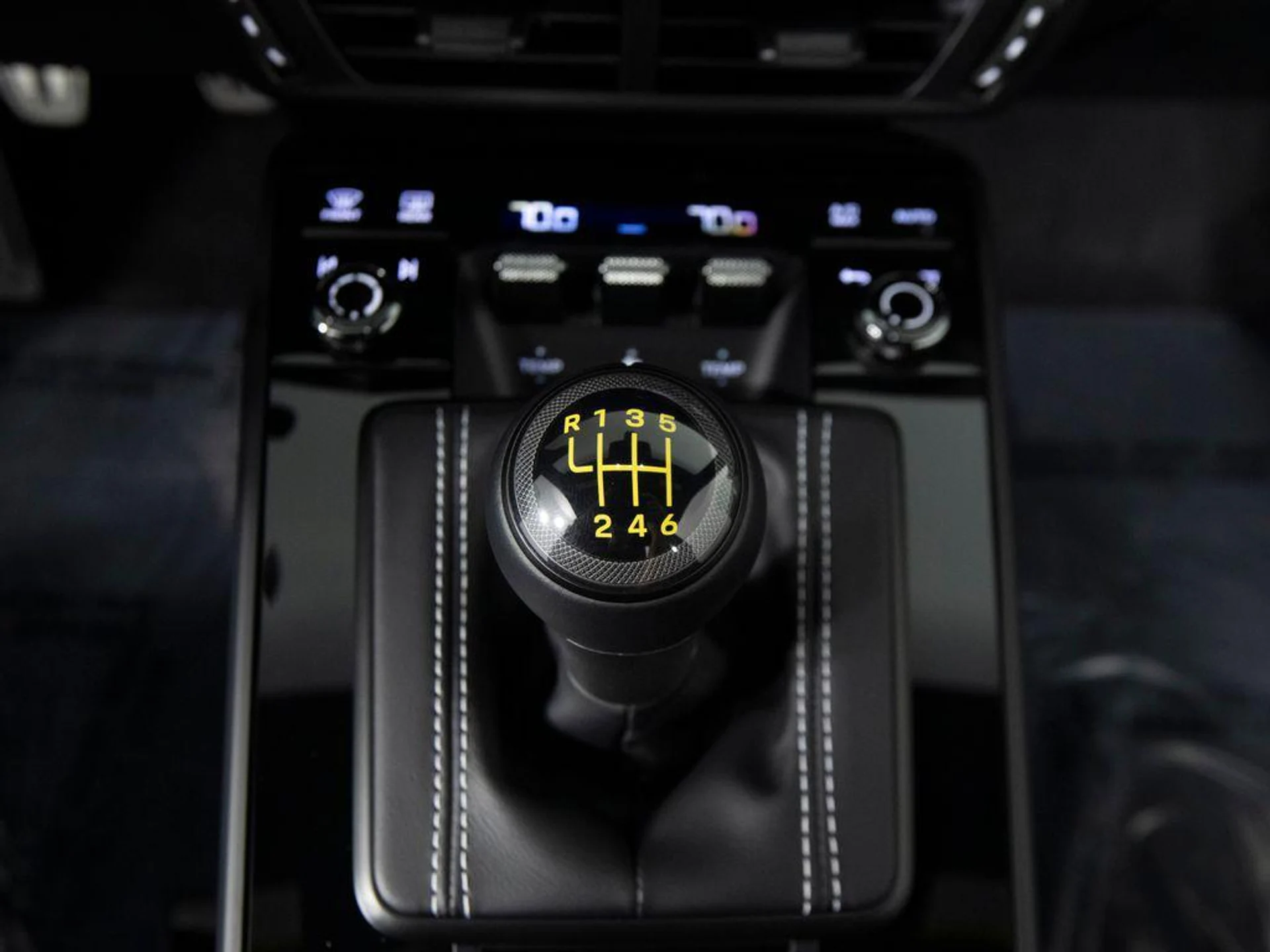 mph026_2728660396_2_K_Wc9saqxyi2_Uy_qk_P_Ckc8_N0_KGM_04352631df