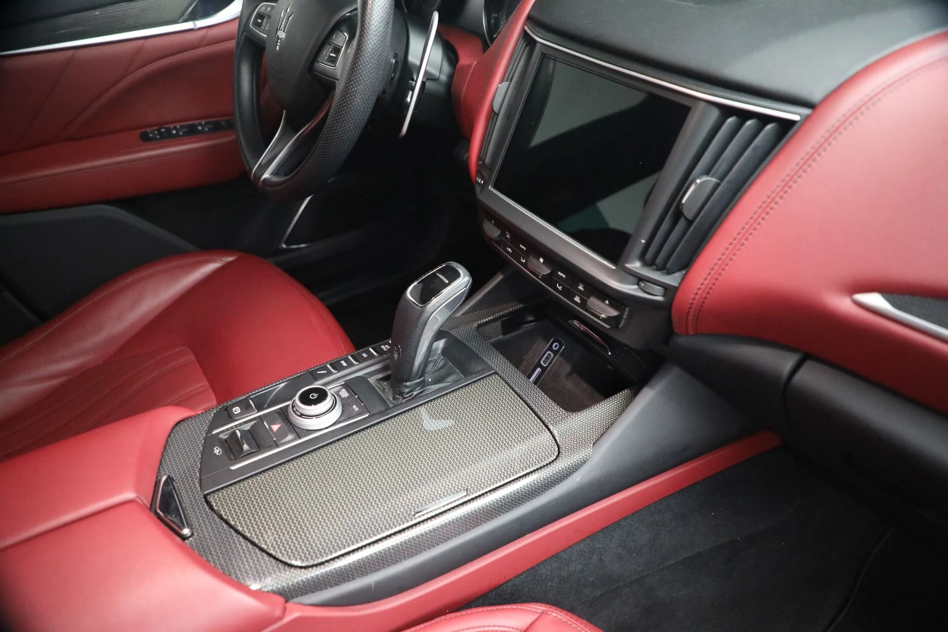 mph026_2736588882_Used_2023_Maserati_Levante_GT_1788557801_496f003a04