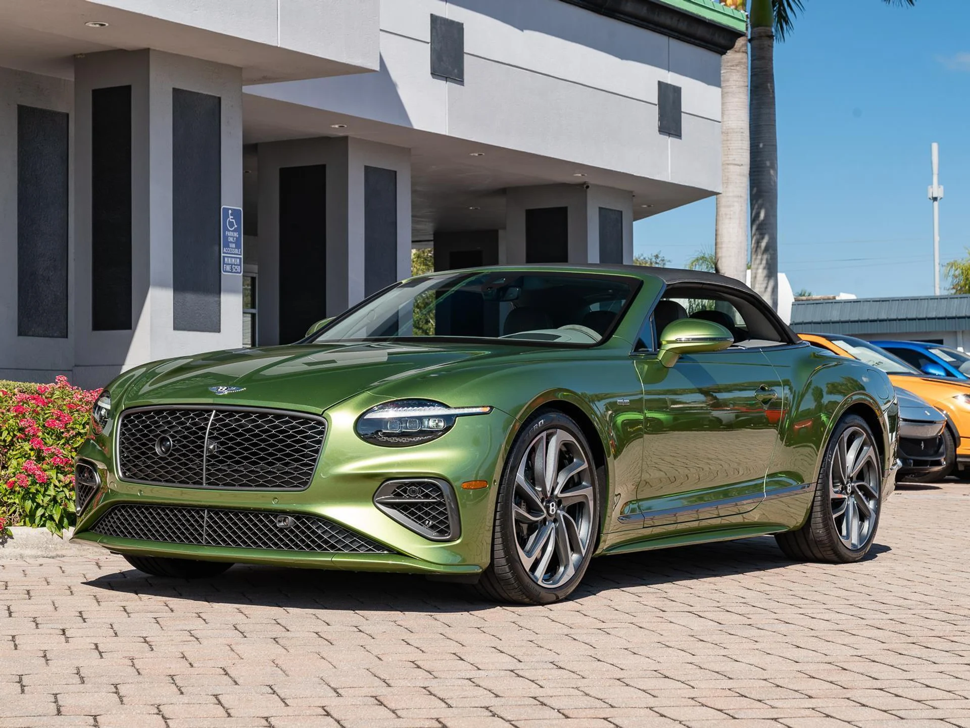 mph026_2737286208_Used_2025_Bentley_Continental_GT_Speed_1770806127_0e97f86d5d