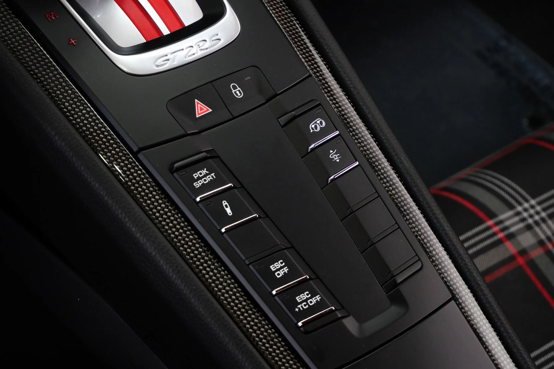 mph026_2745561500_Used_2018_Porsche_911_GT_2_RS_Weissach_Package_Front_Axle_Lift_1770139767_29f5677665