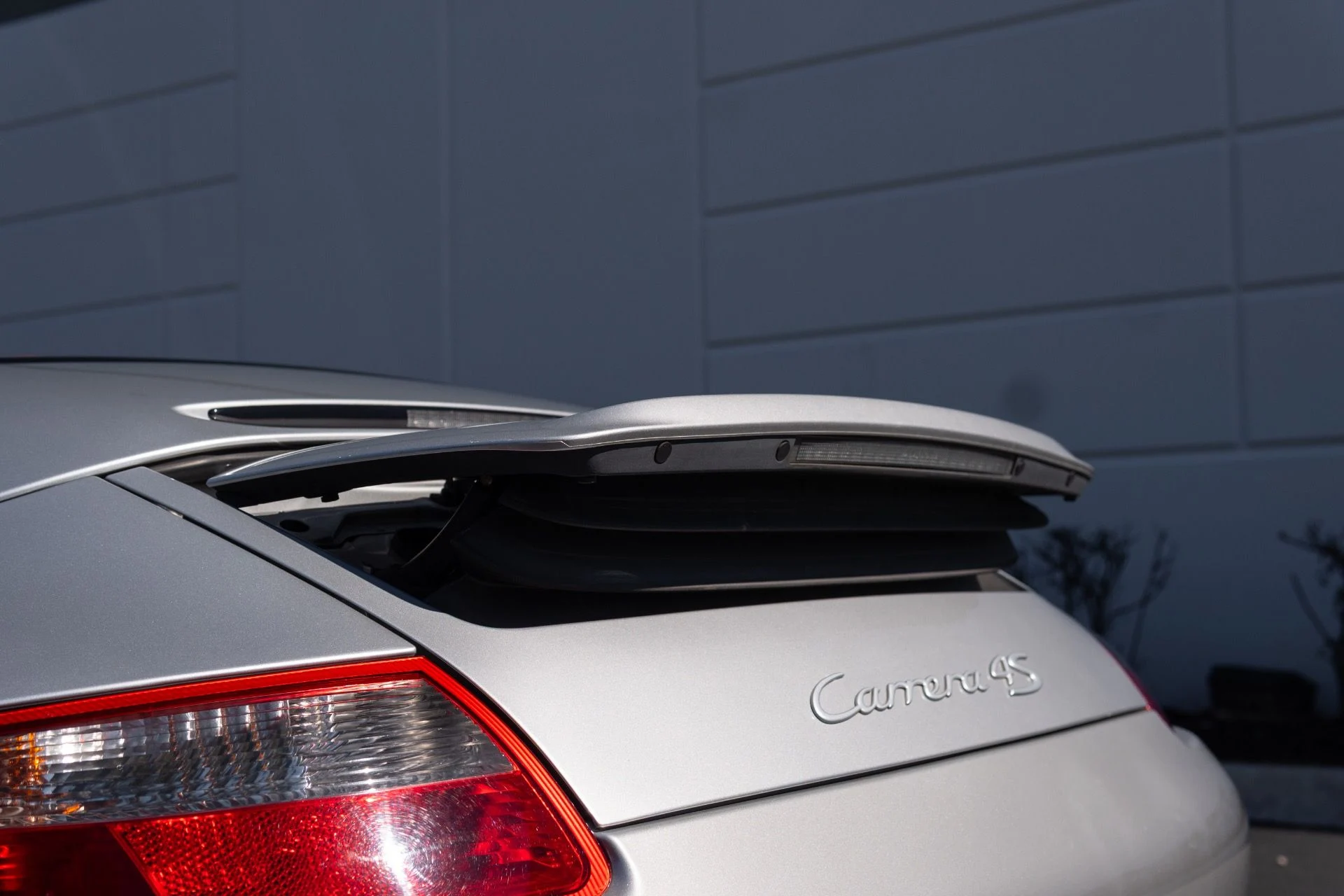 mph026_2748454494_Used_2006_Porsche_911_Carrera_S_1770441692_6058238993