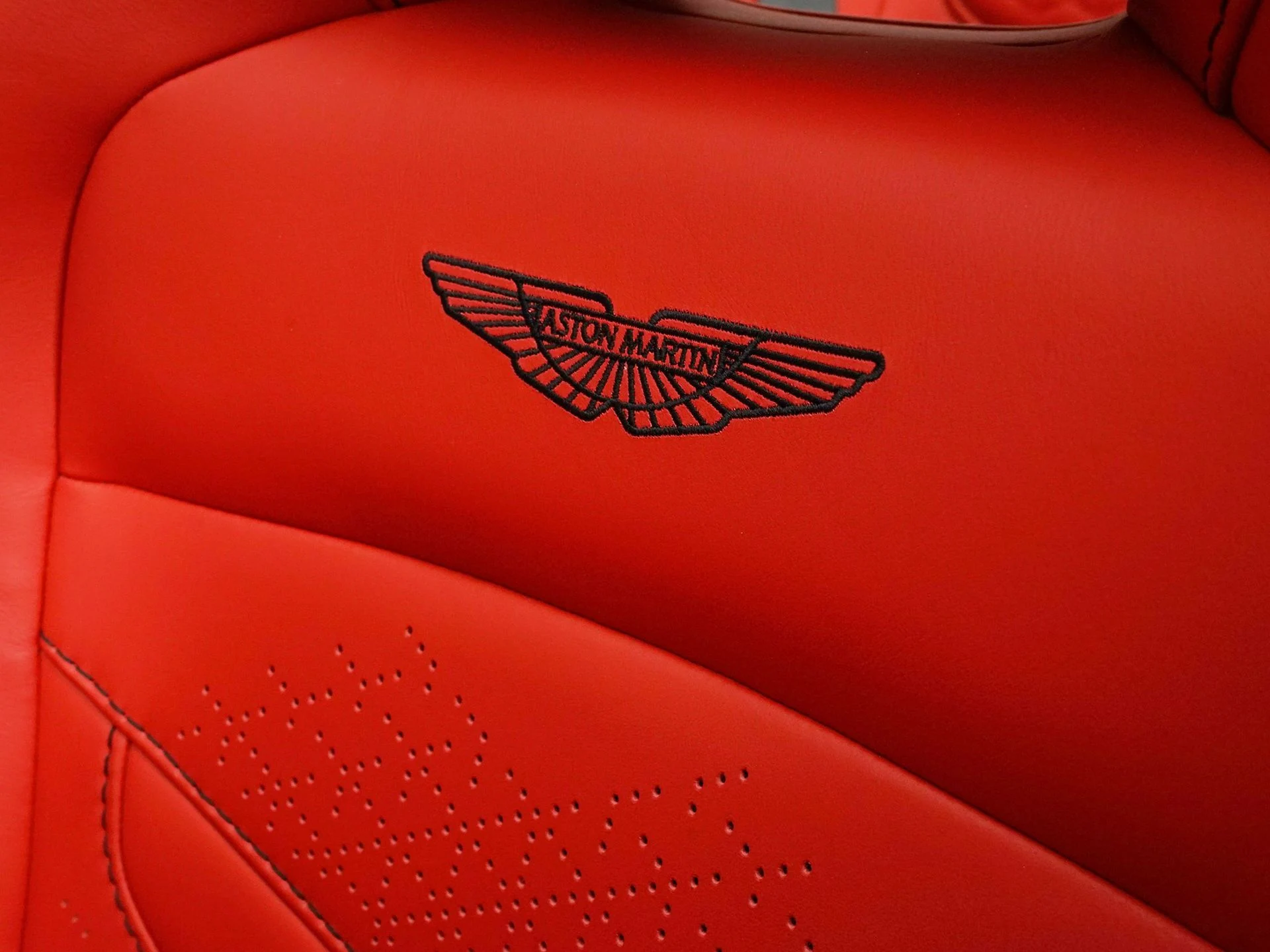 mph026_2749576454_b9435d68f470f4b06f4219a55835f159x_52724fd070