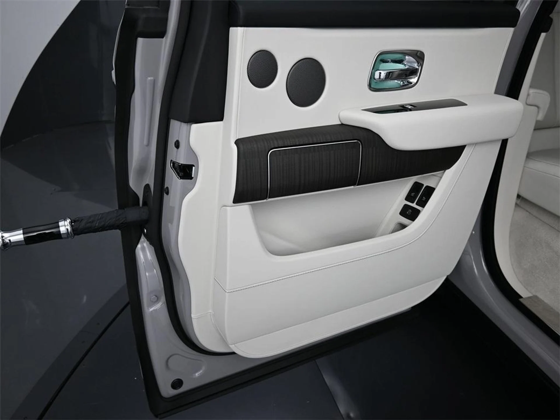 mph026_2759509605_do_X_Ziqn_F7_Dty_A1vt_D_Es7q6b_KI_24_ad99291228