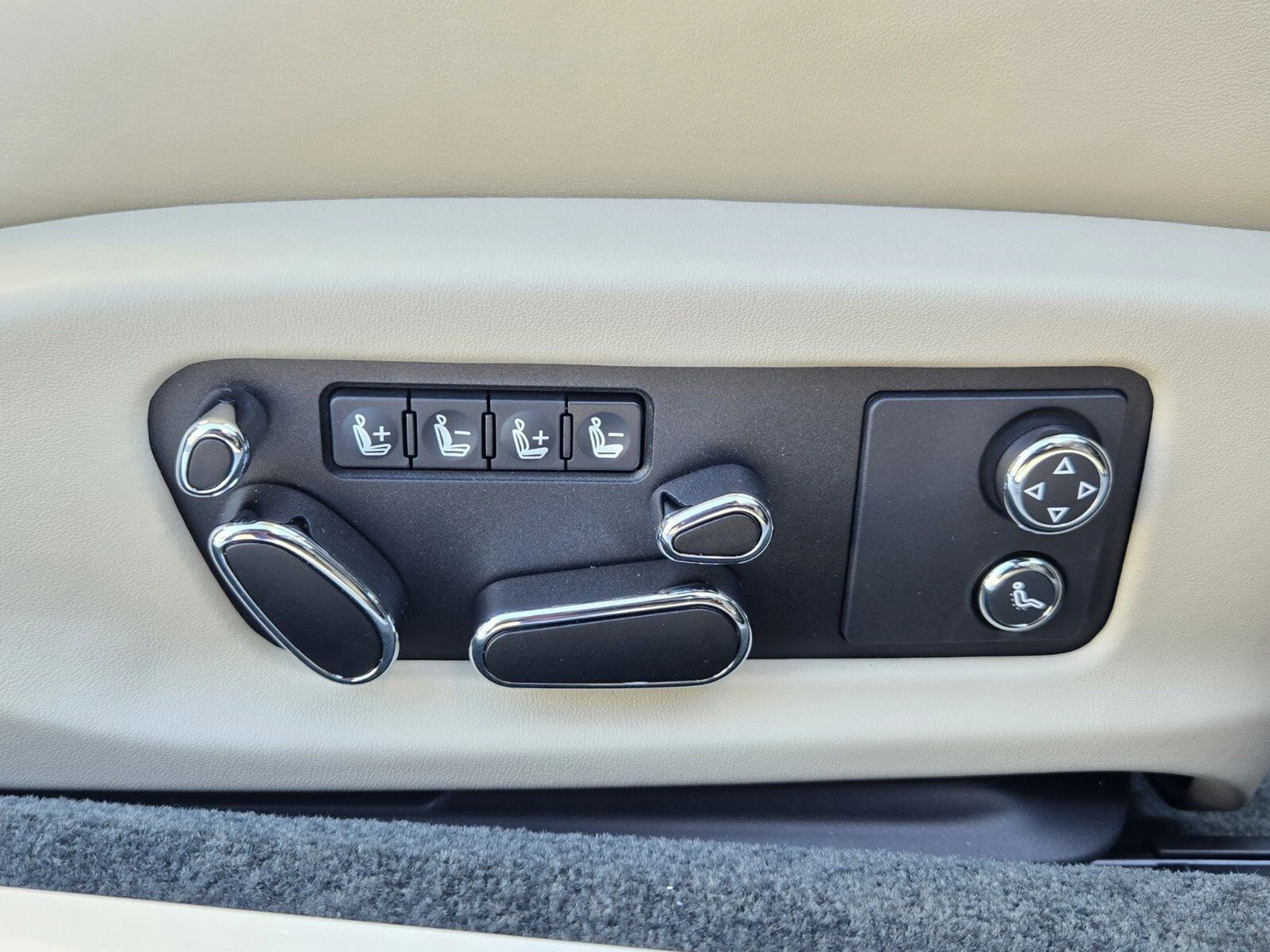 mph026_2760140245_f44abf126ac7b5bb7304e6954356b71ex_8d85852549