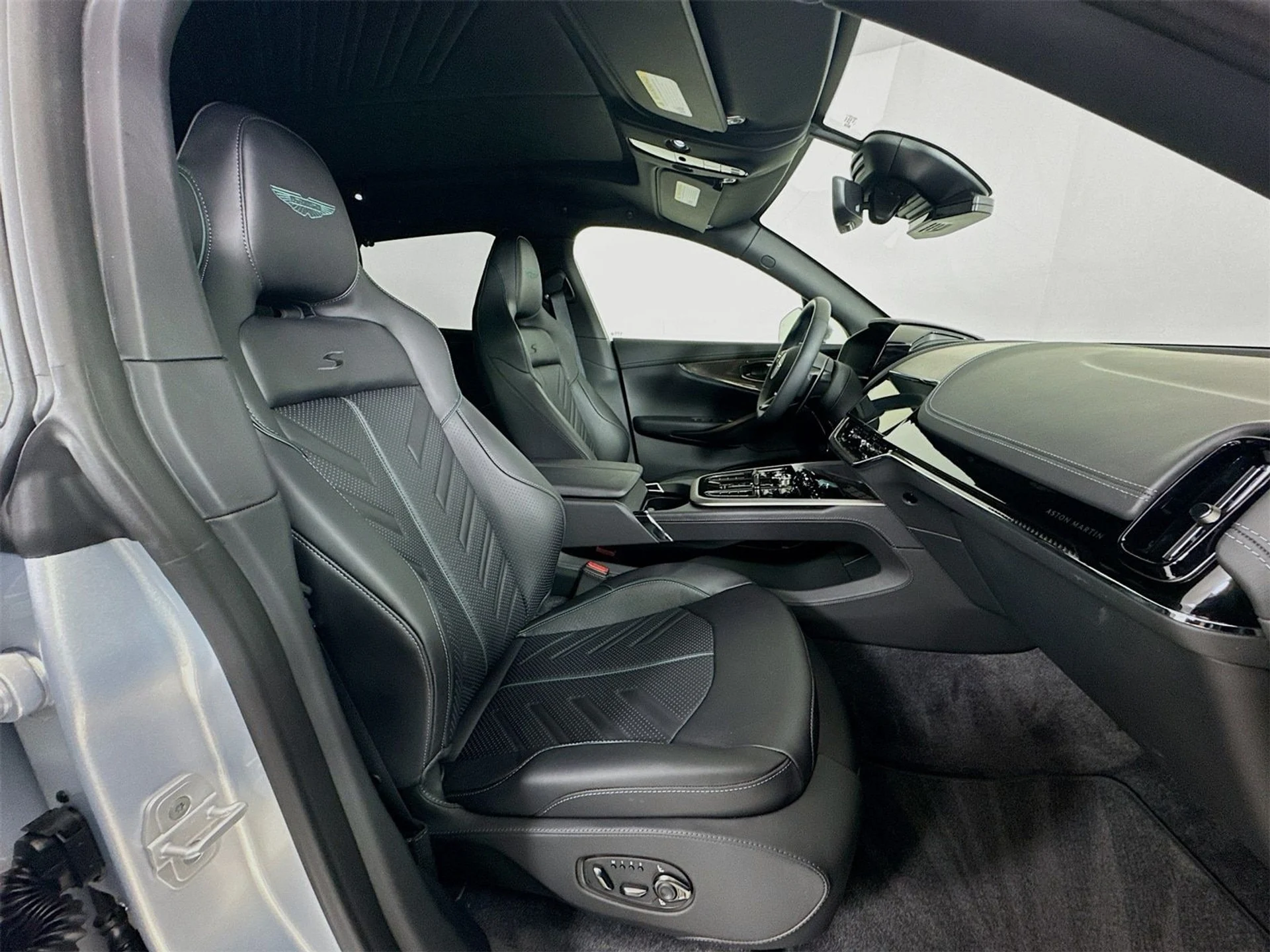 mph026_2761532809_9d7a8f5e917650cf9a80f2c6132cb183x_e62747d42c